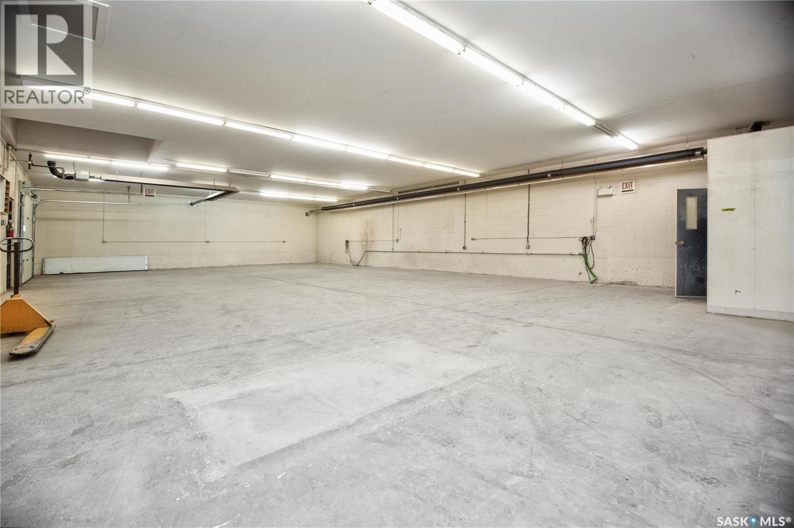325 17th Street W, Prince Albert, Saskatchewan  S6V 3X6 - Photo 18 - SK041426
