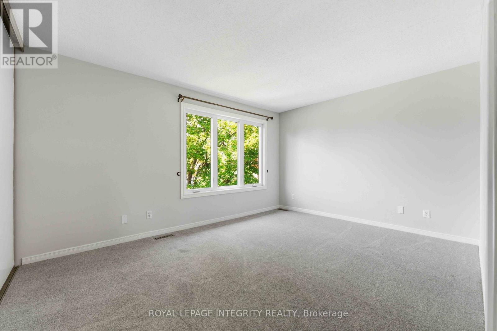 1455 Bradshaw Crescent, Ottawa, Ontario  K1B 5G1 - Photo 13 - X13588760