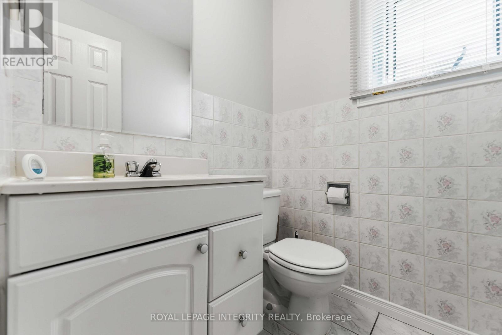 1455 Bradshaw Crescent, Ottawa, Ontario  K1B 5G1 - Photo 8 - X13588760
