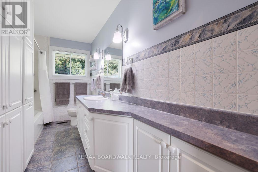 2043 Carp Road, Ottawa, Ontario  K0A 1L0 - Photo 16 - X13588768