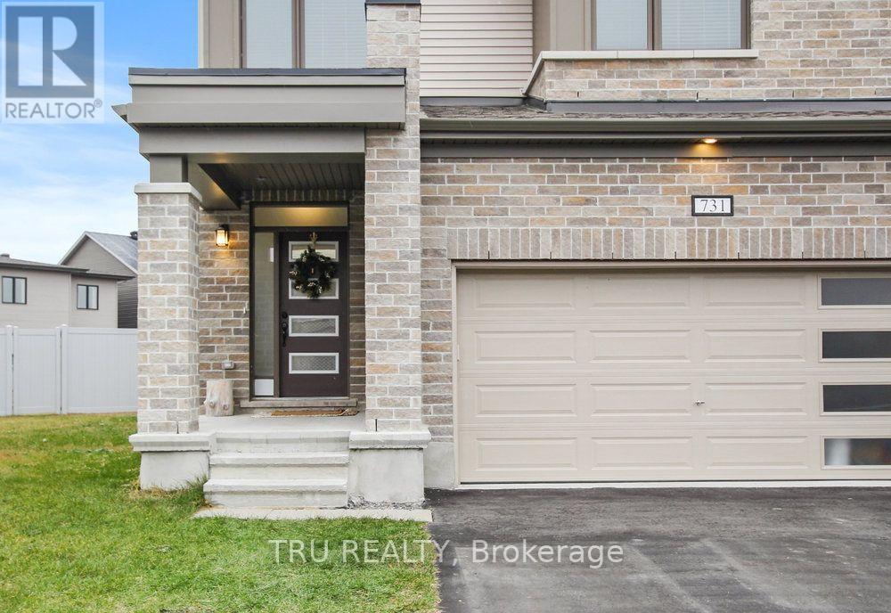 731 Brittanic Road, Ottawa, Ontario  K2V 0N7 - Photo 2 - X13588770