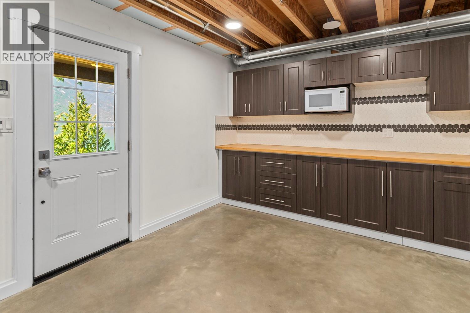 13683 Larch Road, Boswell, British Columbia  V0B 1A4 - Photo 26 - 10395002