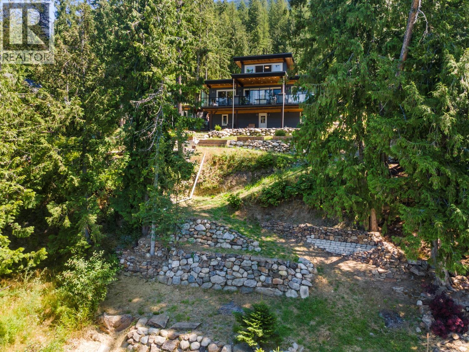 13683 Larch Road, Boswell, British Columbia  V0B 1A4 - Photo 30 - 10395002