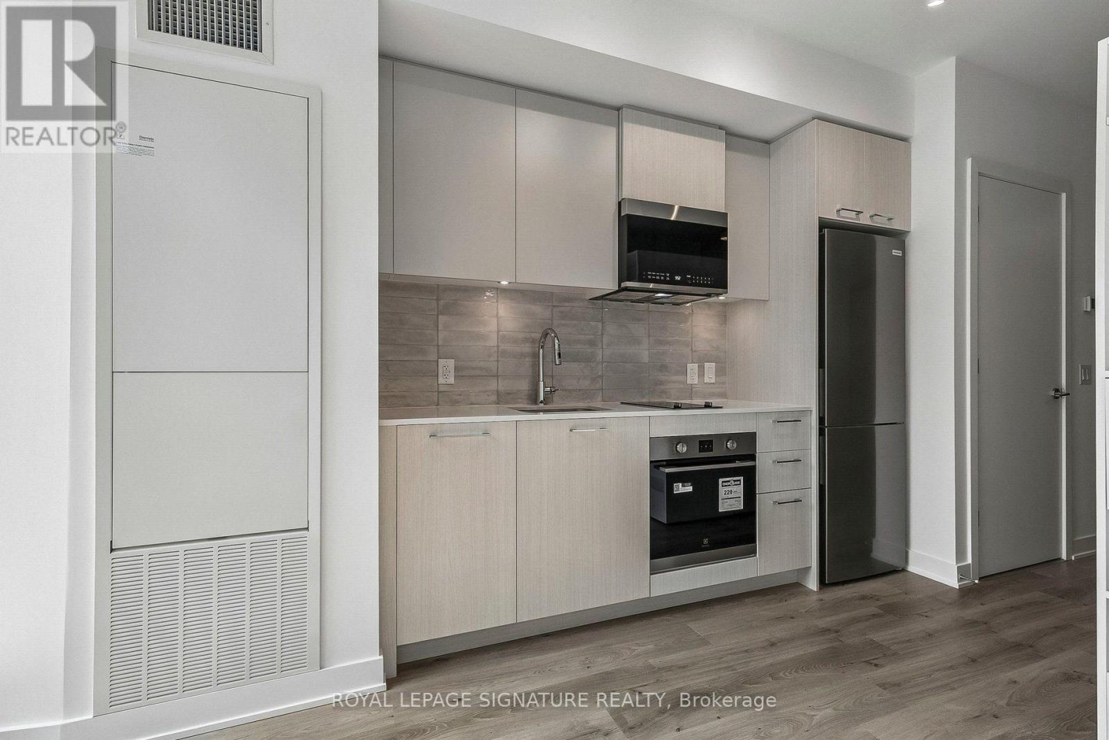 621 - 30 Dreamers Way, Toronto, Ontario  M5A 0Z1 - Photo 2 - C13567326