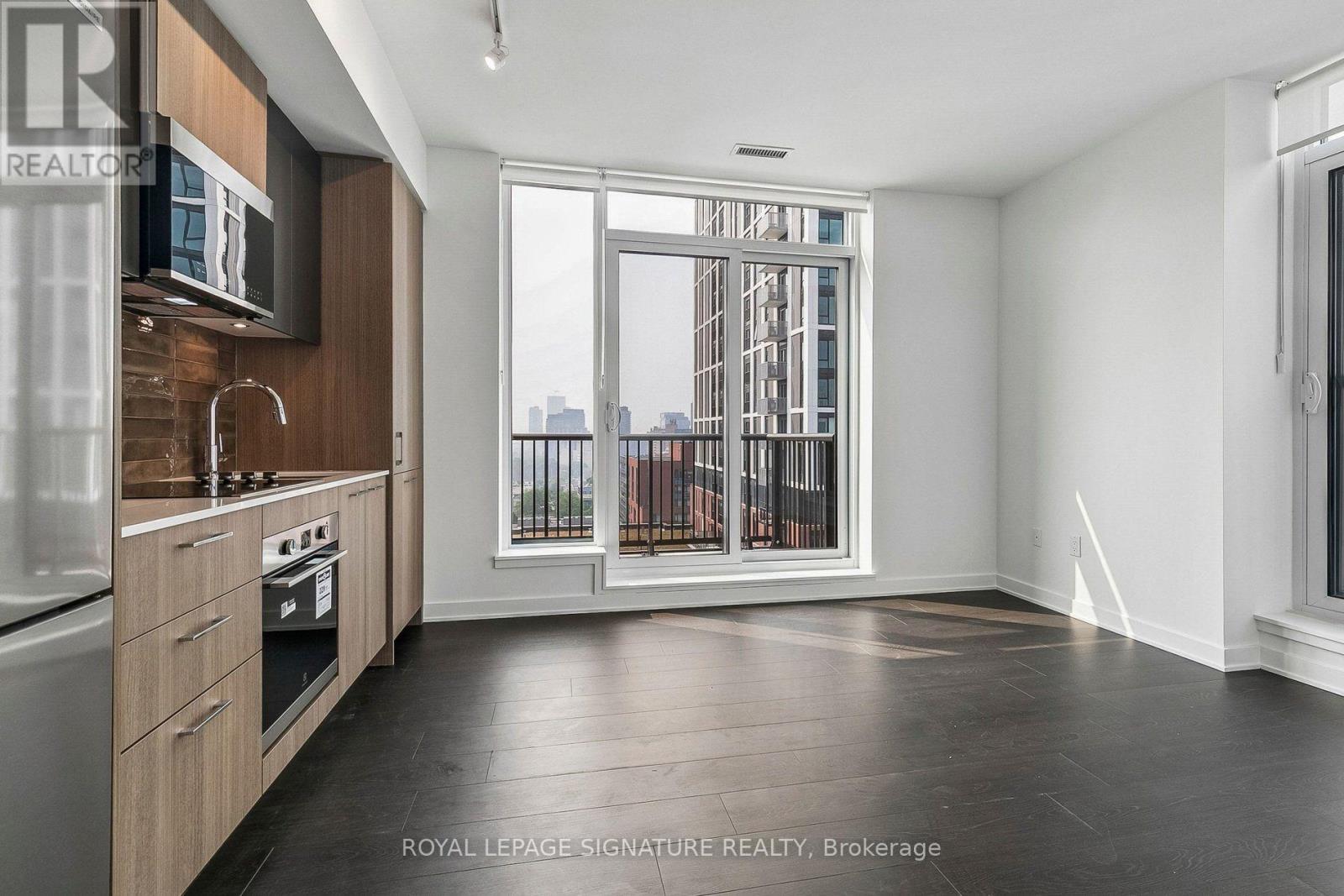 1031 - 30 Dreamers Way, Toronto, Ontario  M5A 0Z1 - Photo 3 - C13567334