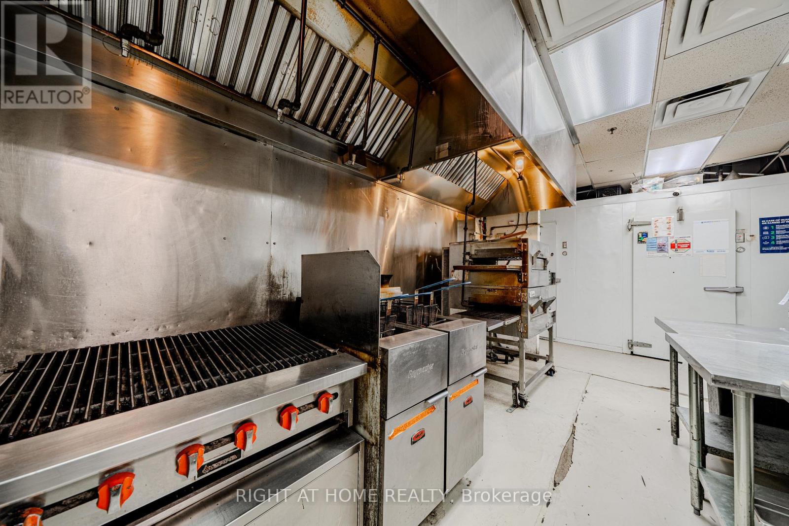 16-17 - 1285 Elgin Mills Road E, Richmond Hill, Ontario  L4S 0B5 - Photo 24 - N13176754