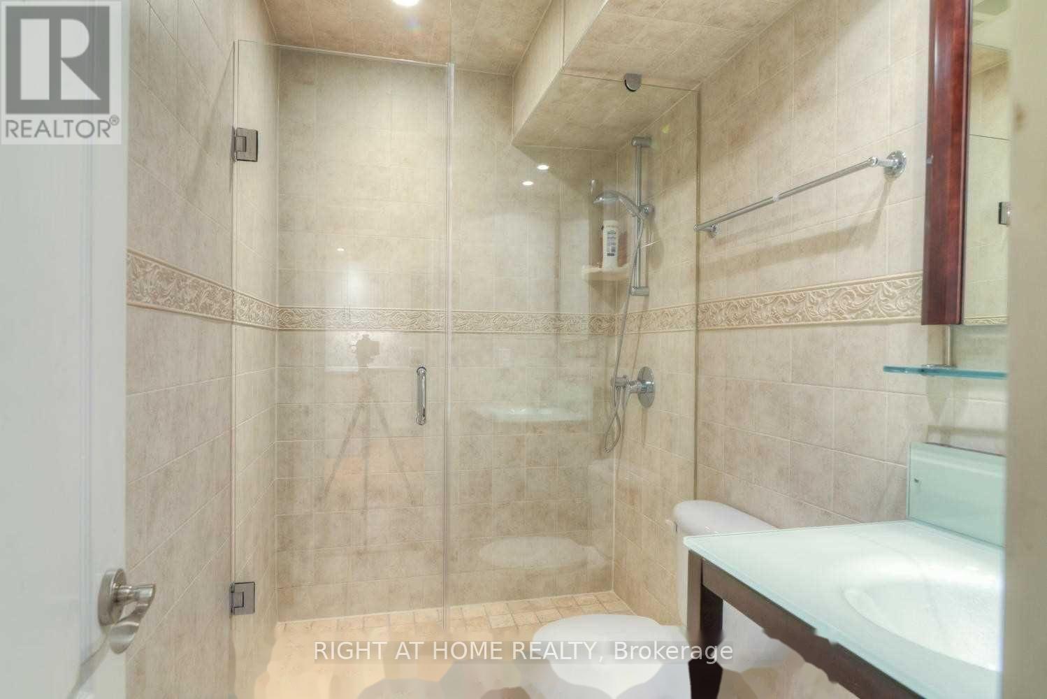 Lower - 142 Ner Israel Drive, Vaughan, Ontario L4J 9K8 - Photo 15 - N13502774