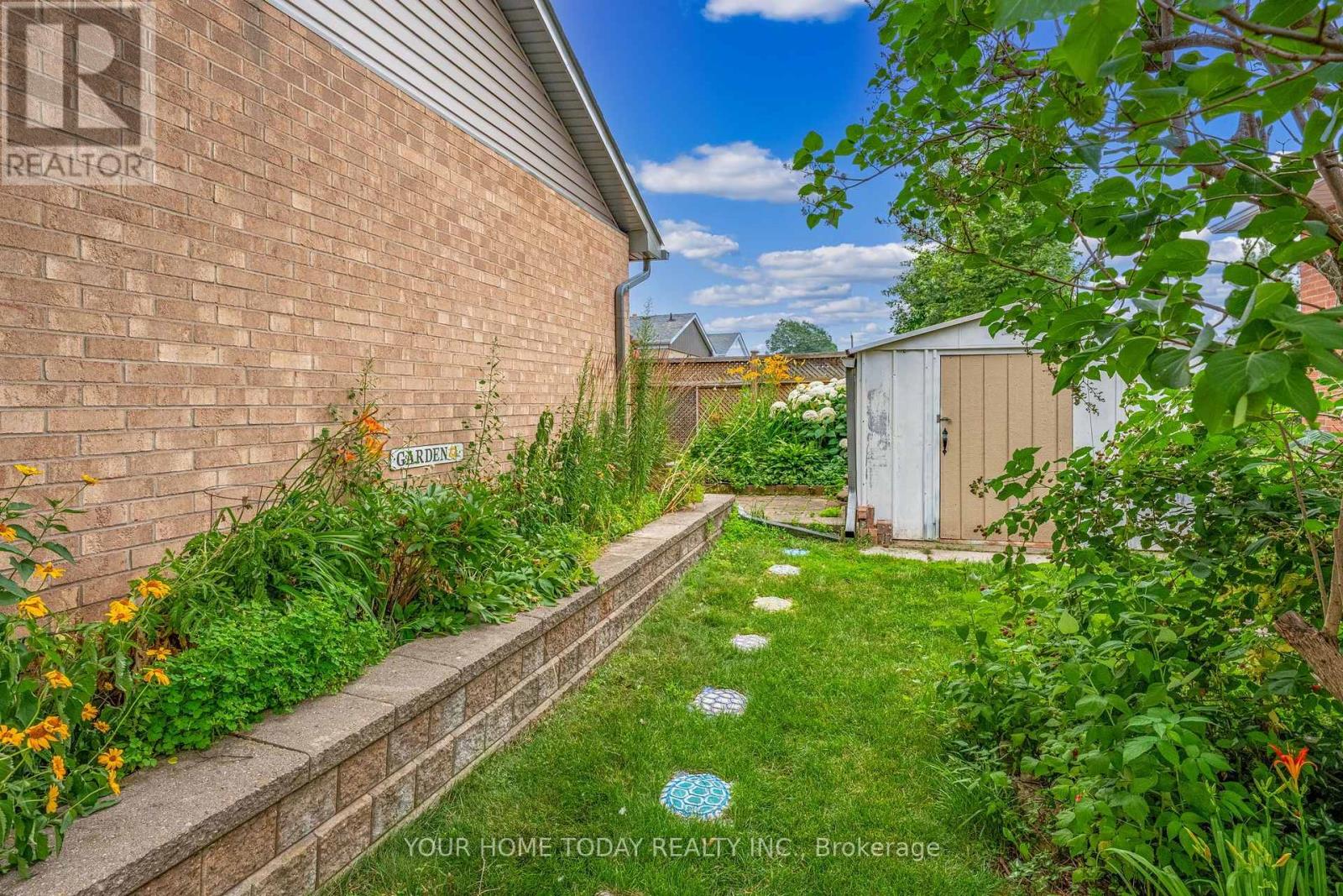 22 Norton Crescent, Halton Hills, Ontario  L7G 1N2 - Photo 43 - W13571968
