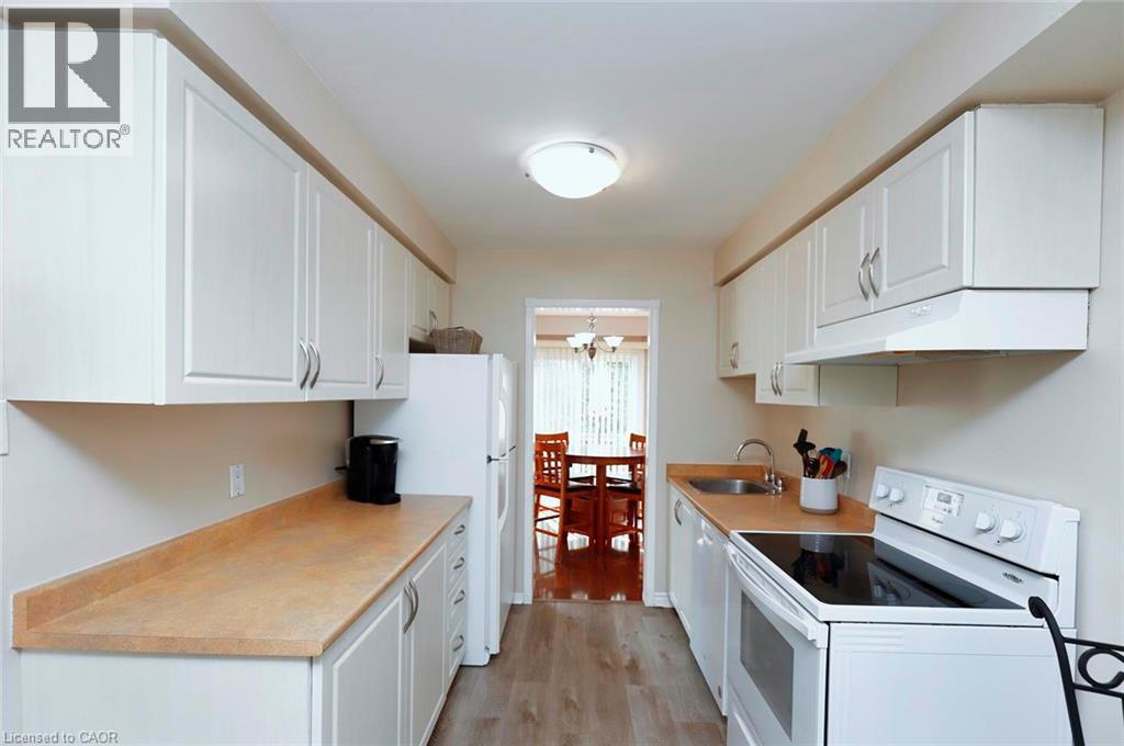1226 Kirstie Court Unit# 34, Oakville, Ontario  L6H 5C4 - Photo 14 - 40846568