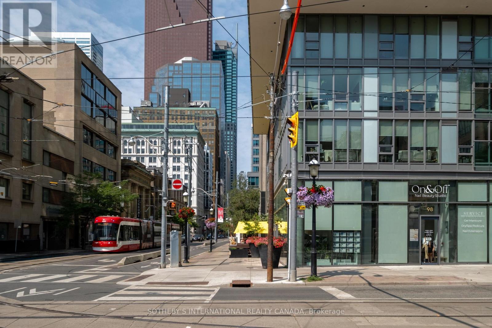 74 Adelaide Street E, Toronto, Ontario  M5C 2R6 - Photo 11 - C13588774