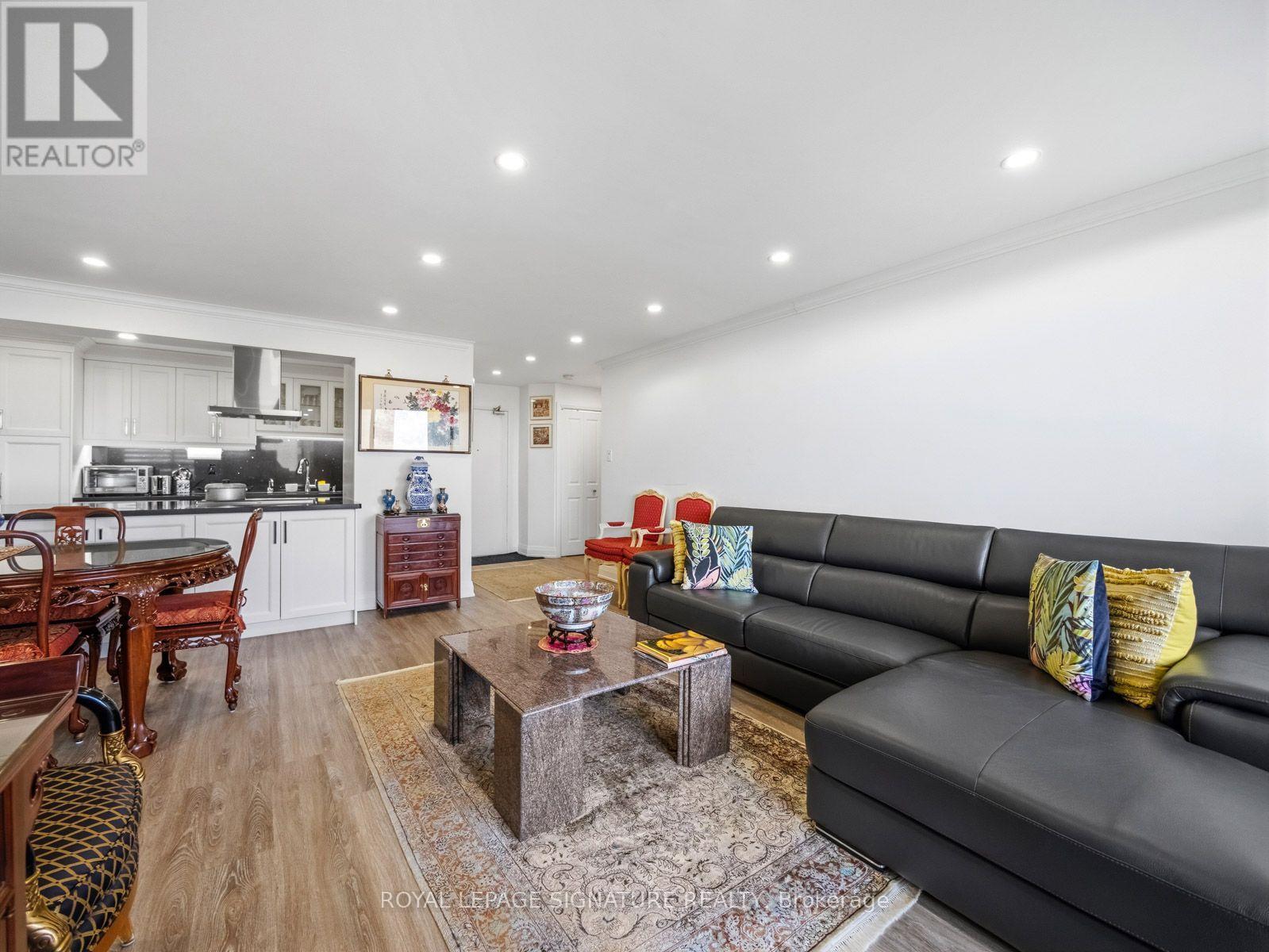 906 - 100 Canyon Avenue, Toronto, Ontario  M3H 5T9 - Photo 6 - C13588792