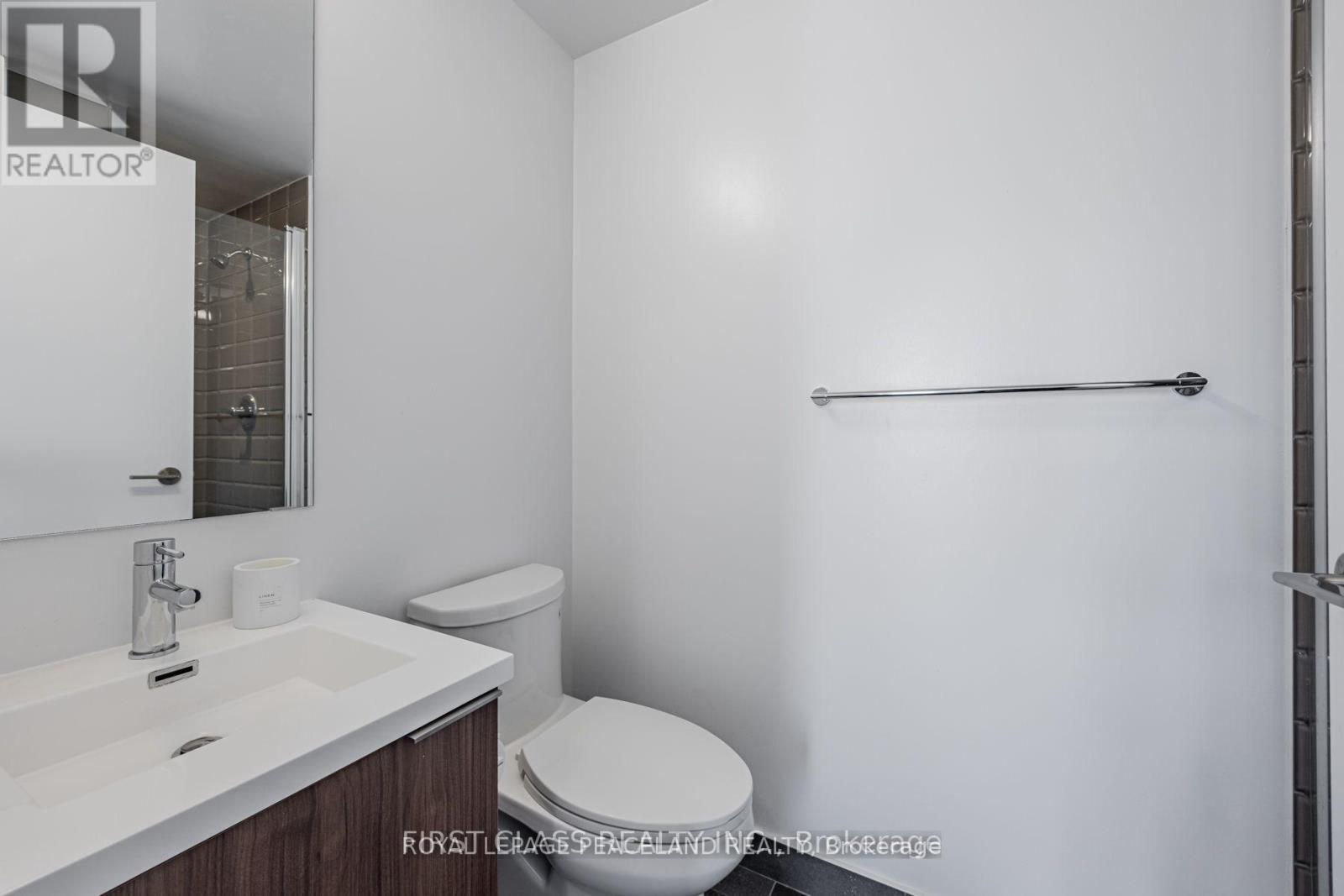 1608 - 203 College Street, Toronto, Ontario  M5T 1P9 - Photo 10 - C13588816