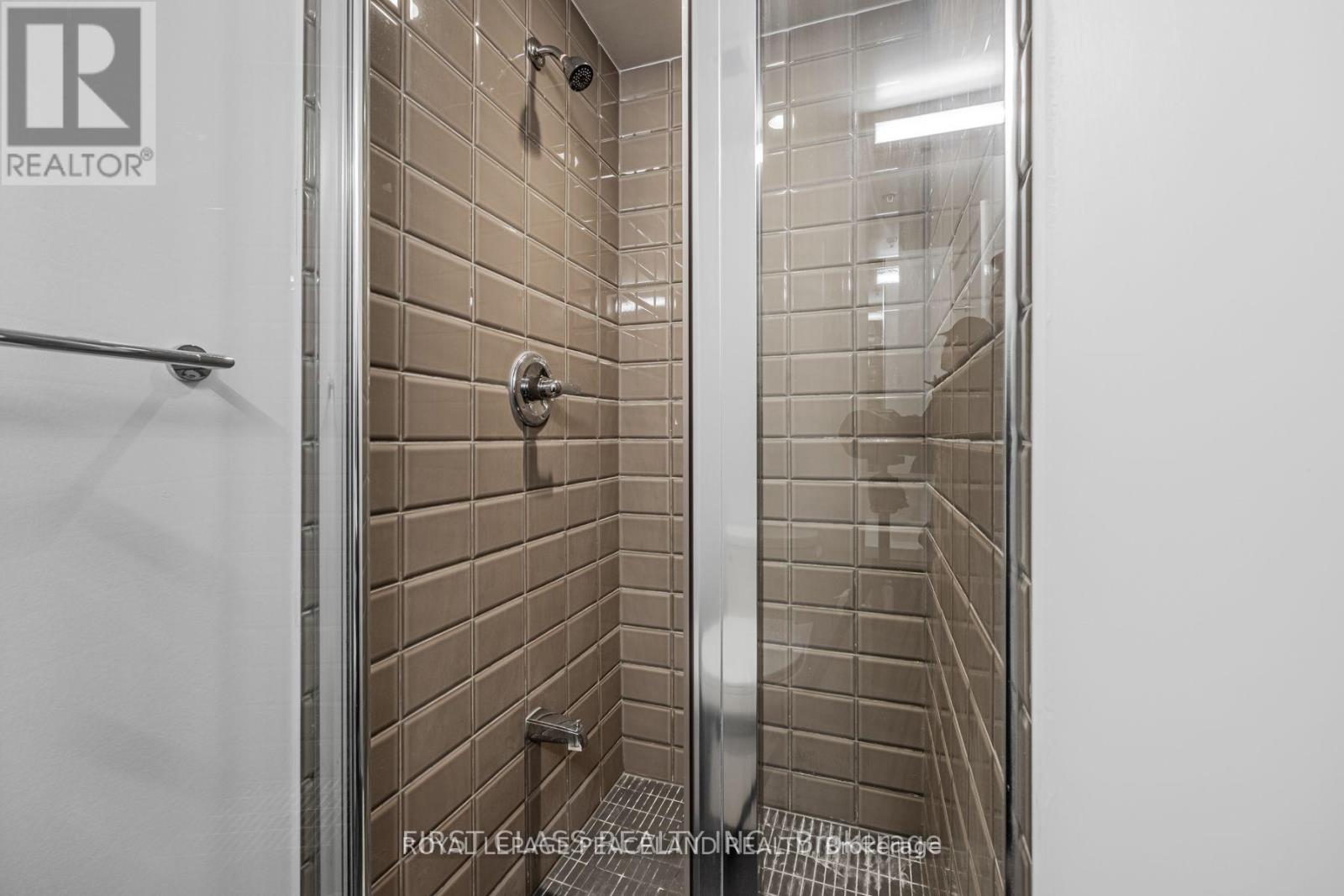 1608 - 203 College Street, Toronto, Ontario  M5T 1P9 - Photo 8 - C13588816