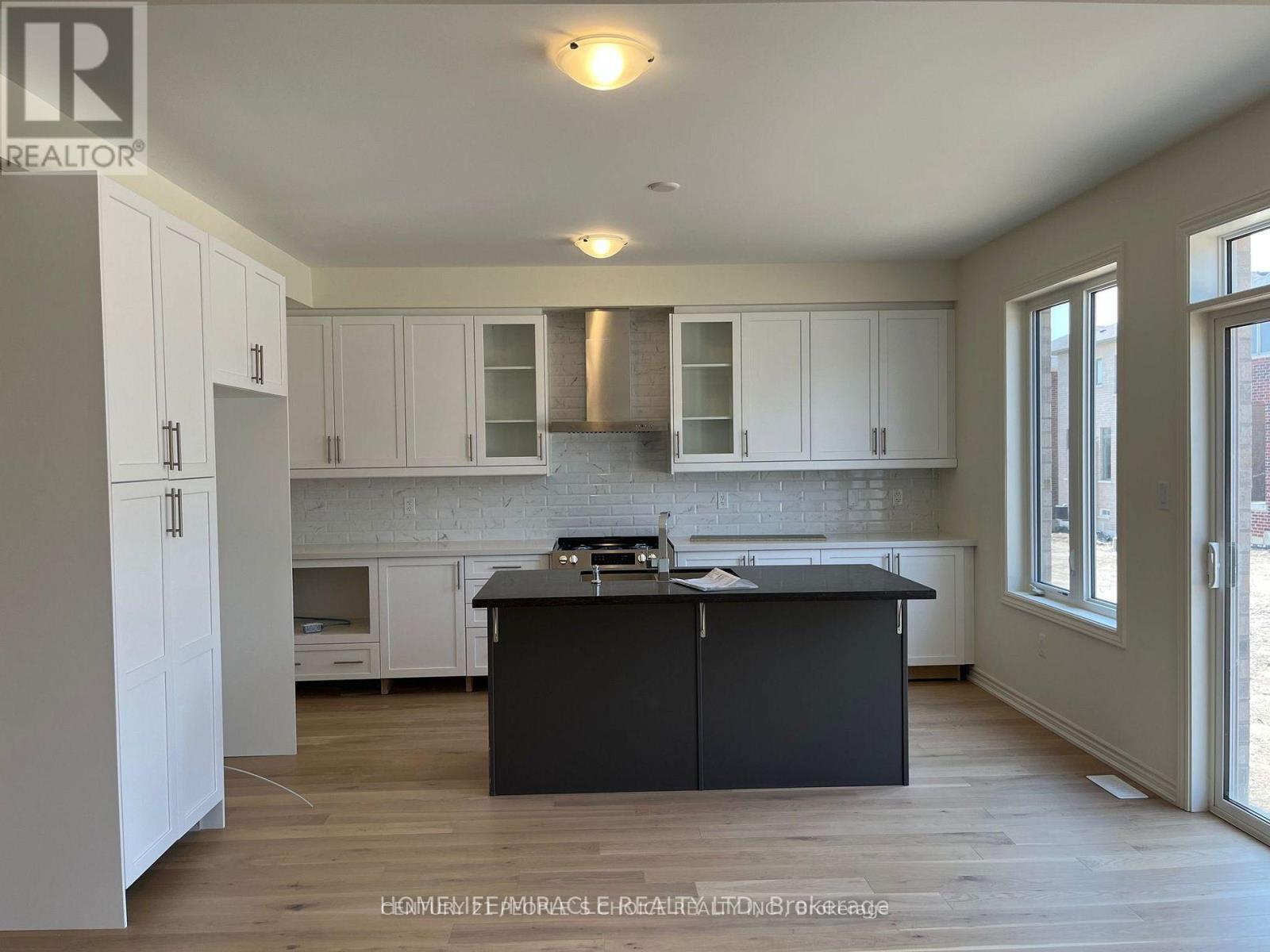 2144 Coppermine Street, Oshawa, Ontario  L1L 0T1 - Photo 8 - E13588838