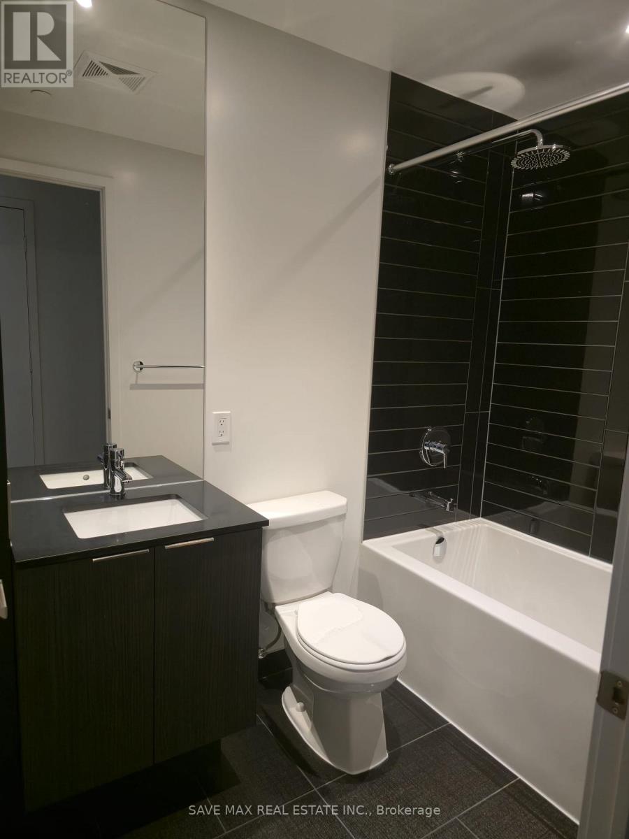 4101 - 448 Burnhamthorpe Road W, Mississauga, Ontario  L5B 0R4 - Photo 11 - W13588856