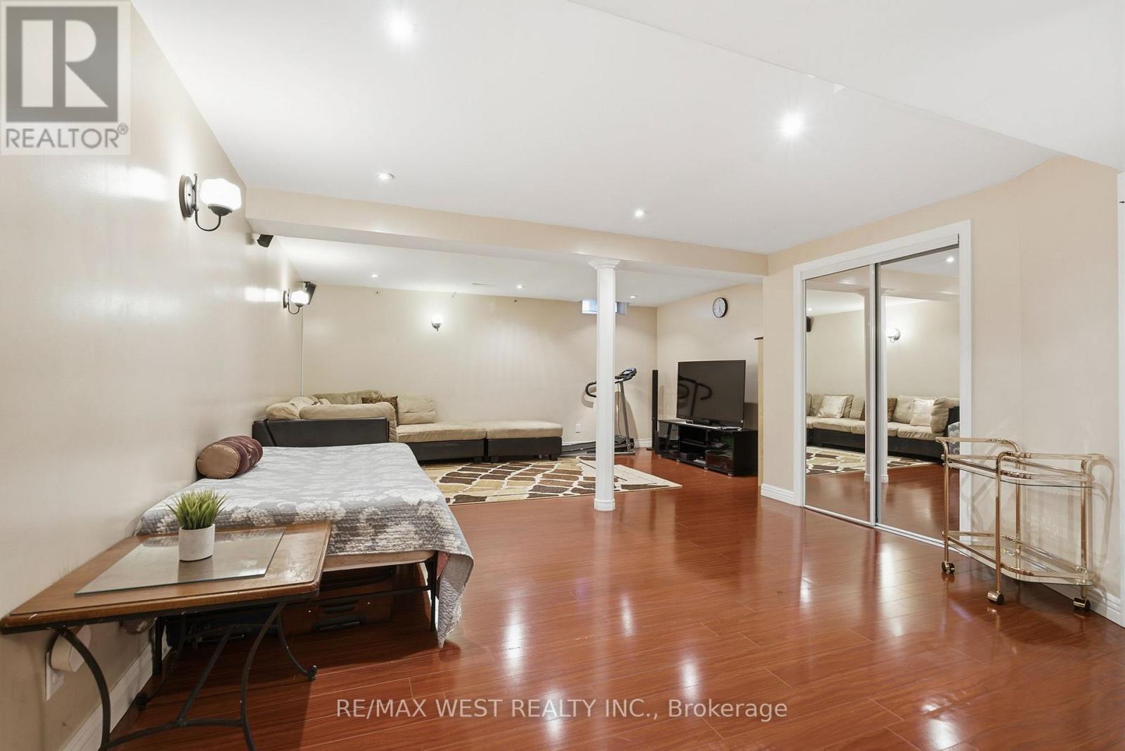 34 Wycombe Rd Road, Toronto, Ontario  M3M 2W7 - Photo 30 - W13588866