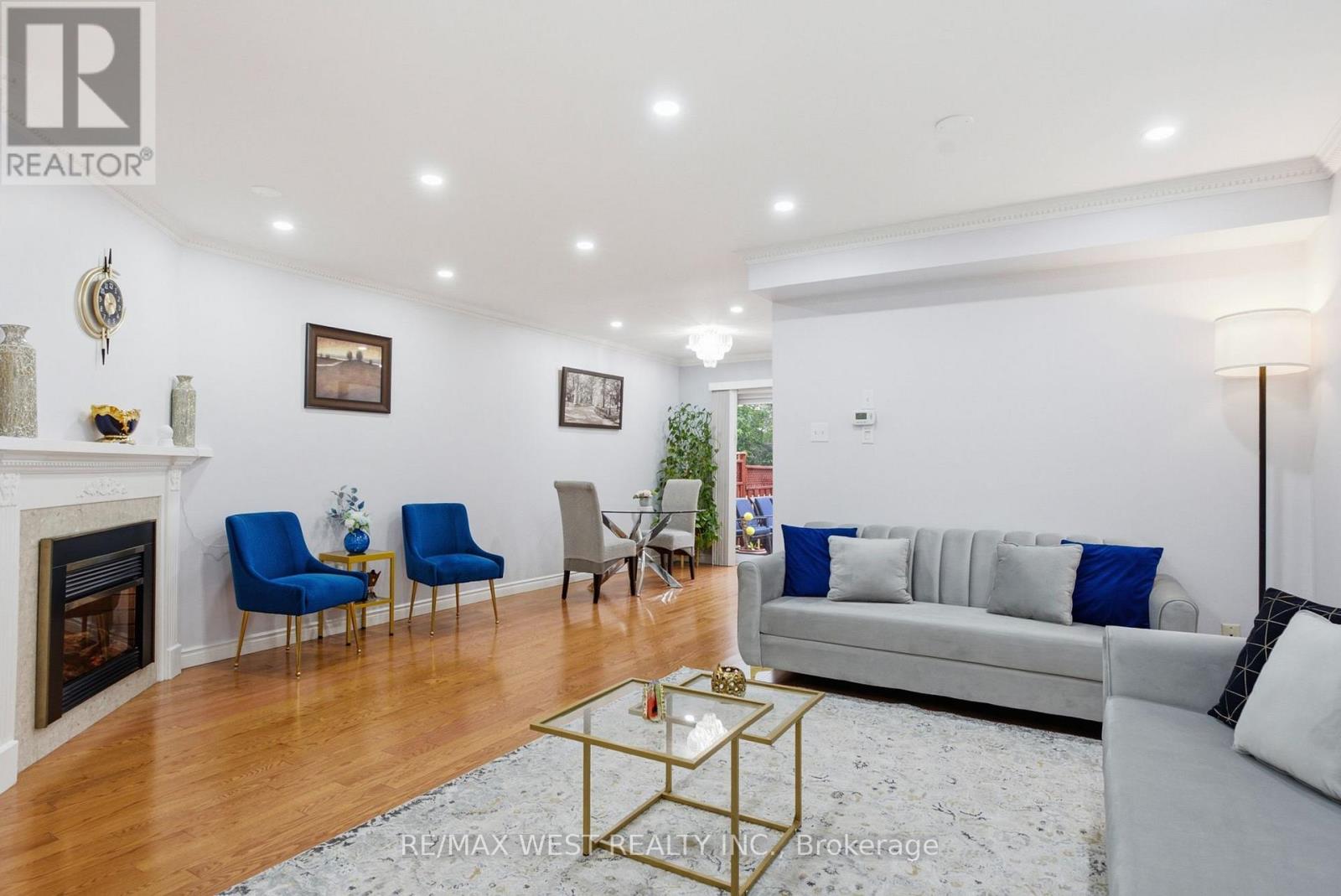 34 Wycombe Rd Road, Toronto, Ontario  M3M 2W7 - Photo 7 - W13588866