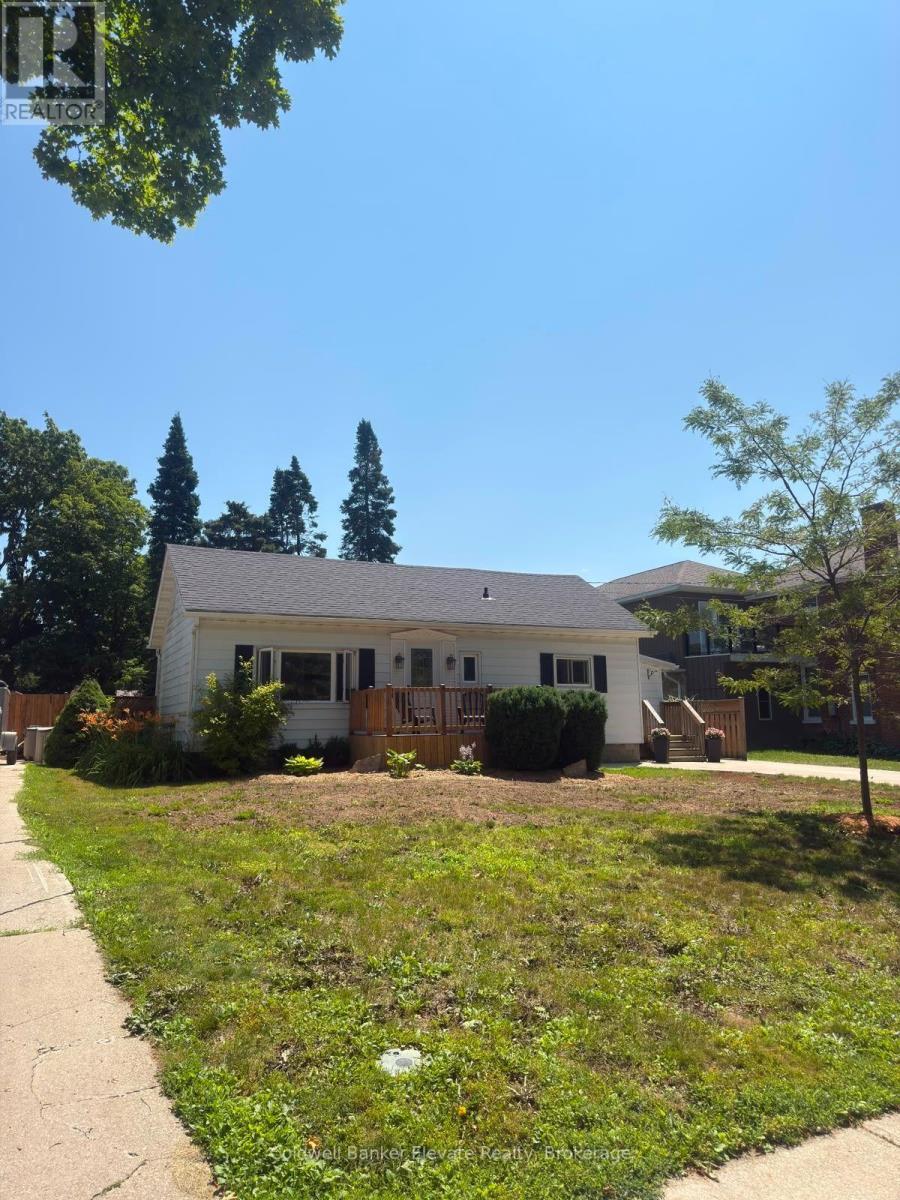 1625 5TH AVENUE E, Owen Sound, Ontario