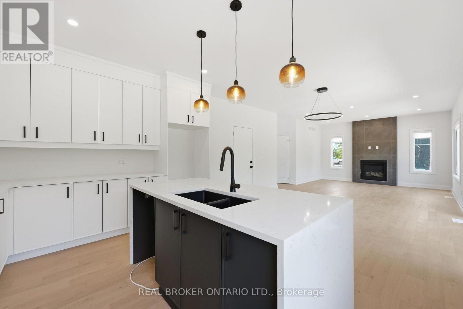 6325 Jewel Common, Niagara Falls, Ontario  L2G 7L5 - Photo 10 - X13588764