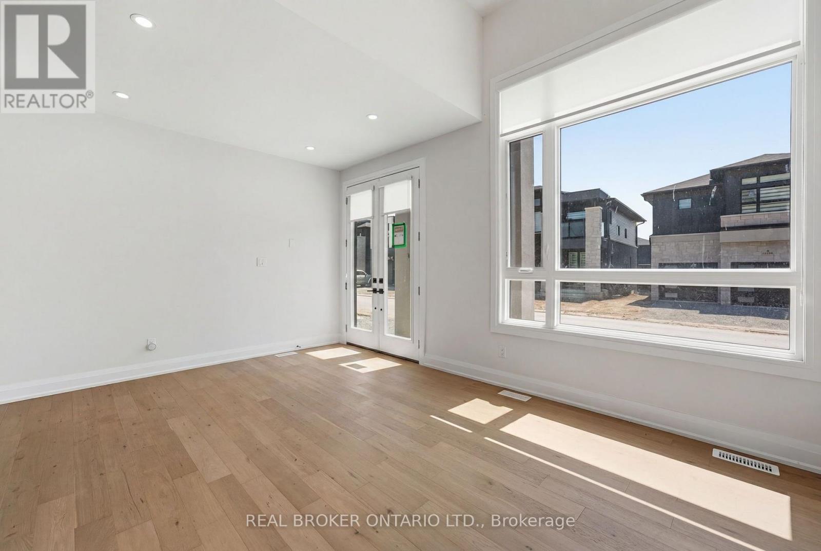 6325 Jewel Common, Niagara Falls, Ontario  L2G 7L5 - Photo 4 - X13588764