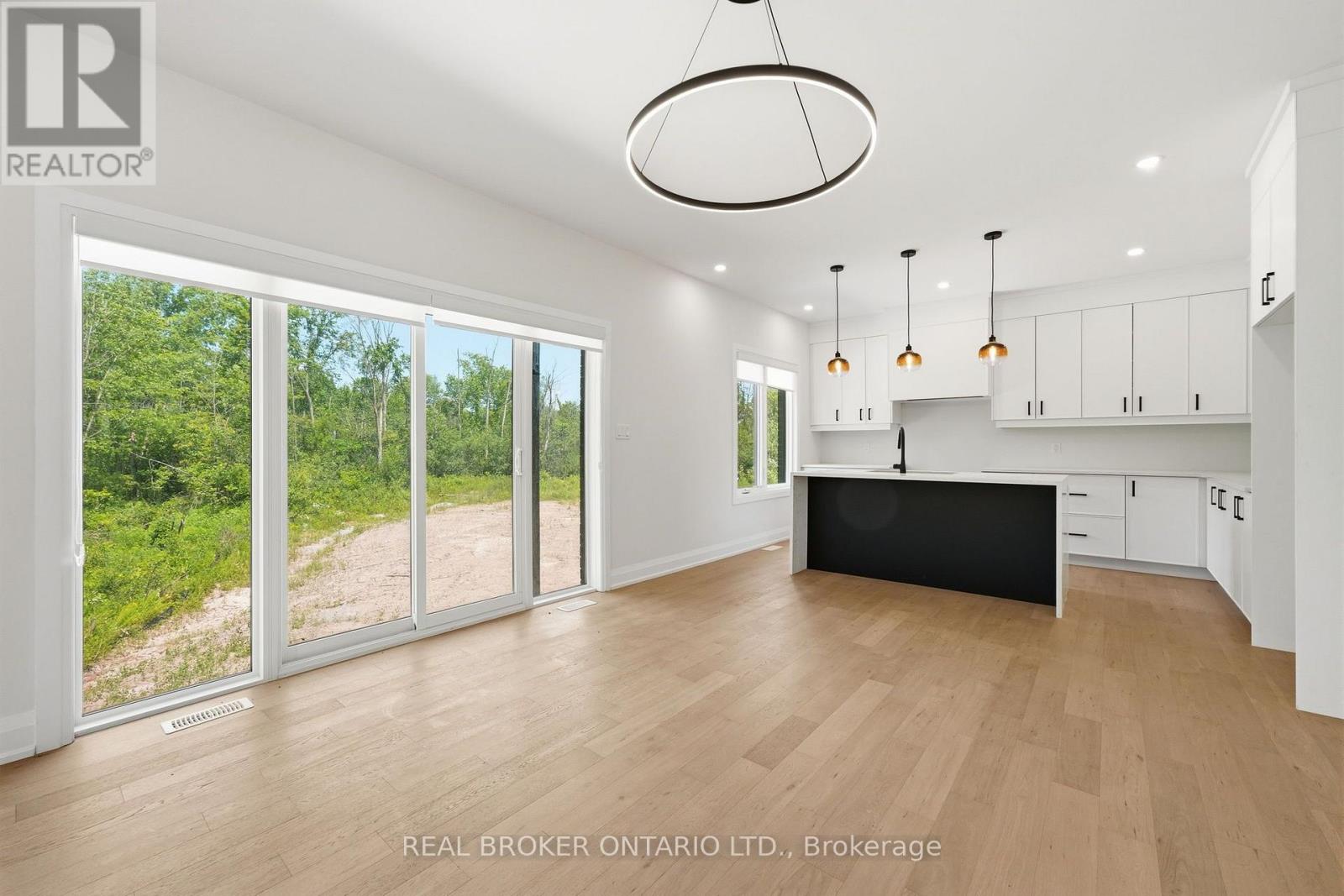 6325 Jewel Common, Niagara Falls, Ontario  L2G 7L5 - Photo 8 - X13588764