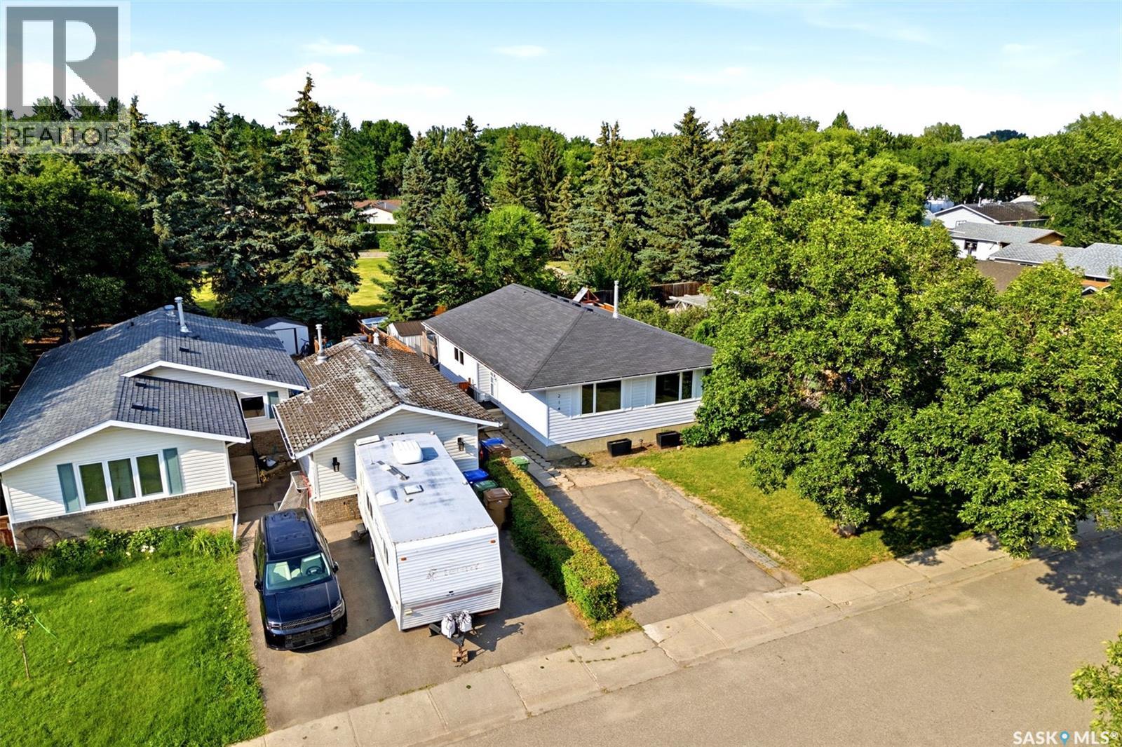 214 Church Drive, Regina, Saskatchewan  S4X 1M1 - Photo 35 - SK043229