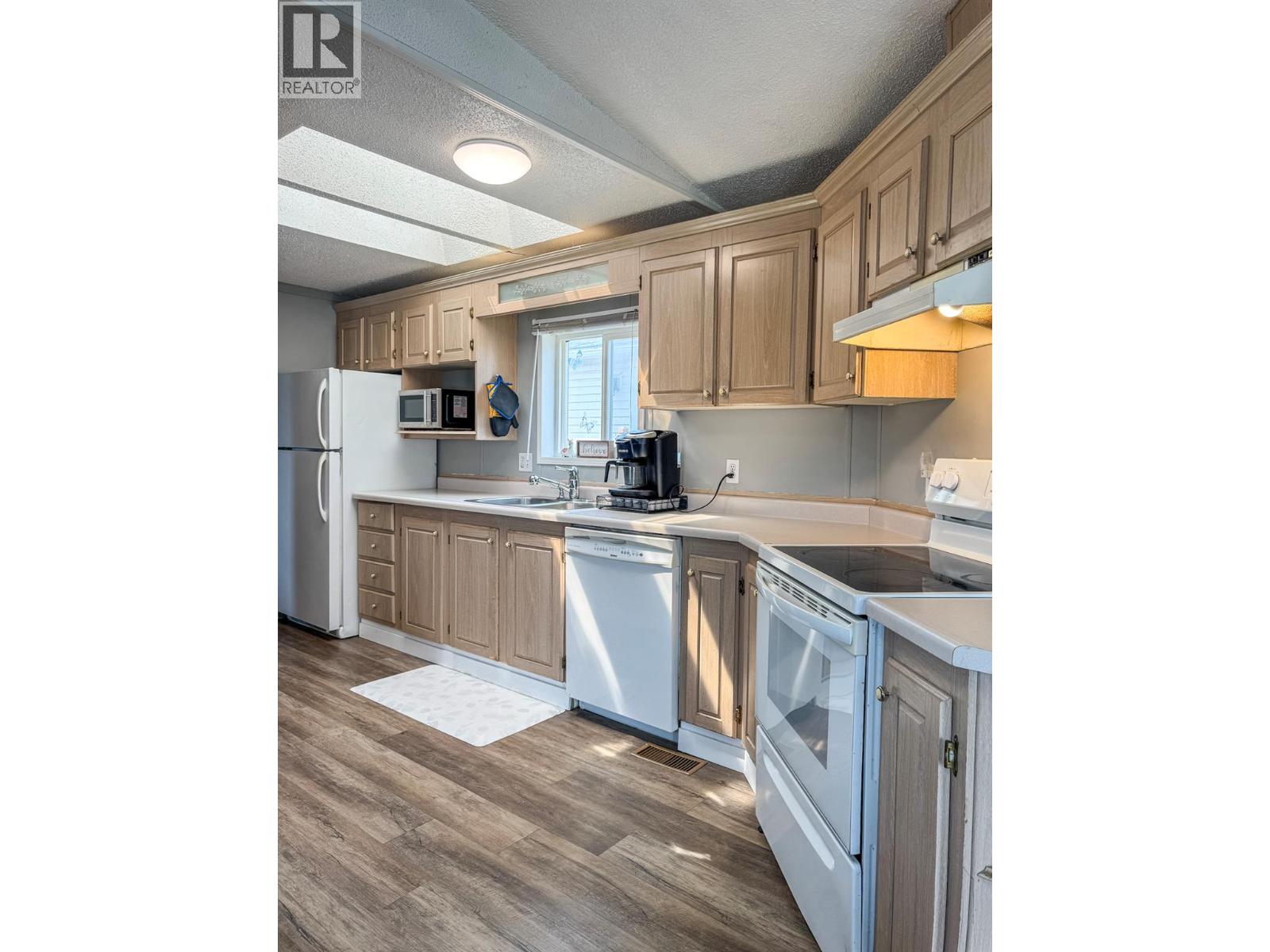 332 Mission Place, Cranbrook, British Columbia  V1C 6M9 - Photo 8 - 10395257