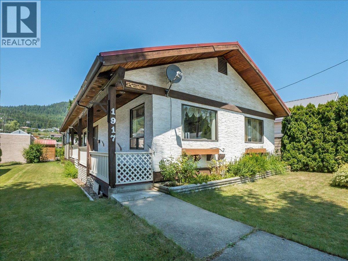 1917 Beaver Street, Fruitvale, British Columbia V0G 1L0 - Photo 44 - 10393990