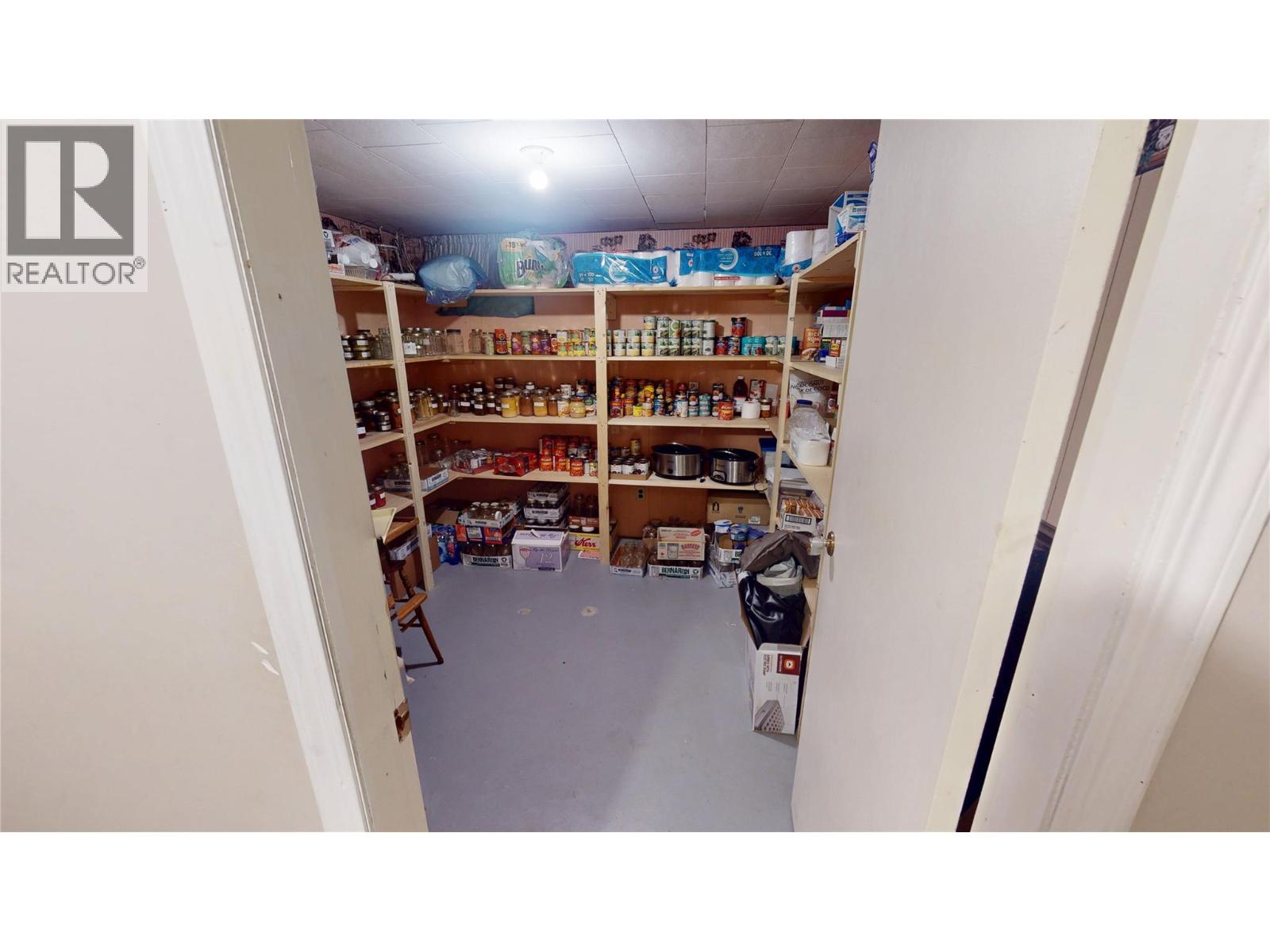 6312 Balsam Road, Wasa, British Columbia  V0B 2K0 - Photo 21 - 10395269