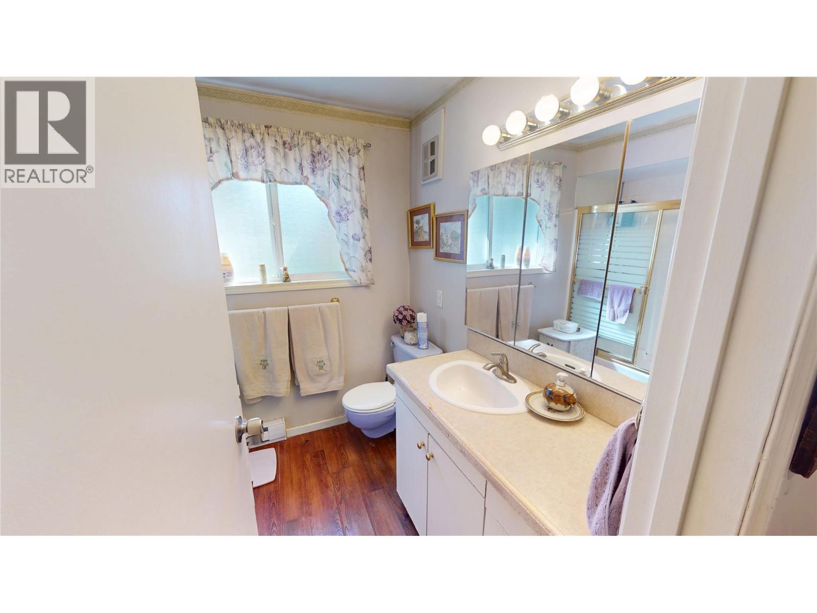 6312 Balsam Road, Wasa, British Columbia  V0B 2K0 - Photo 13 - 10395269