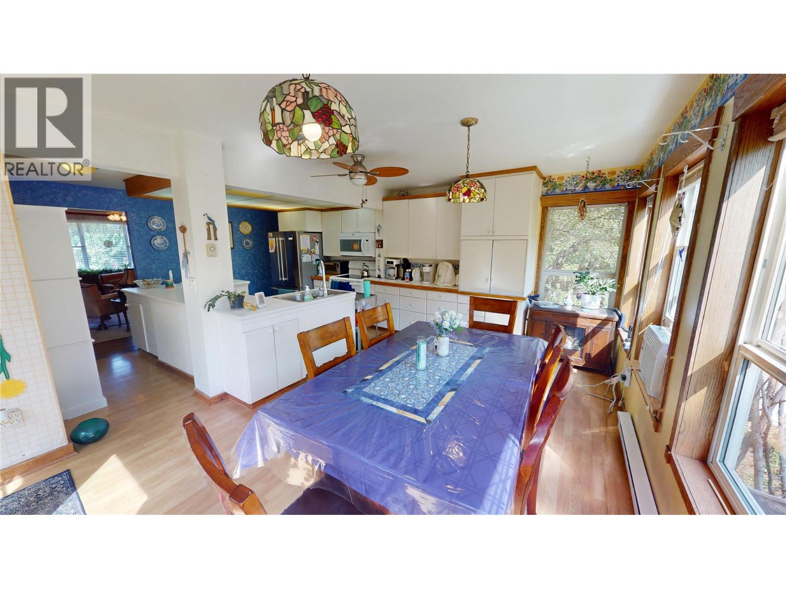 6312 Balsam Road, Wasa, British Columbia  V0B 2K0 - Photo 11 - 10395269