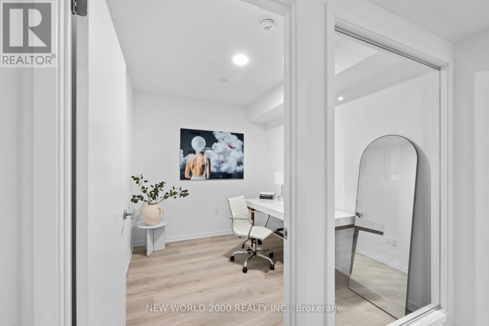 411 - 101 Roehampton Avenue, Toronto, Ontario  M4P 2W2 - Photo 5 - C13588894
