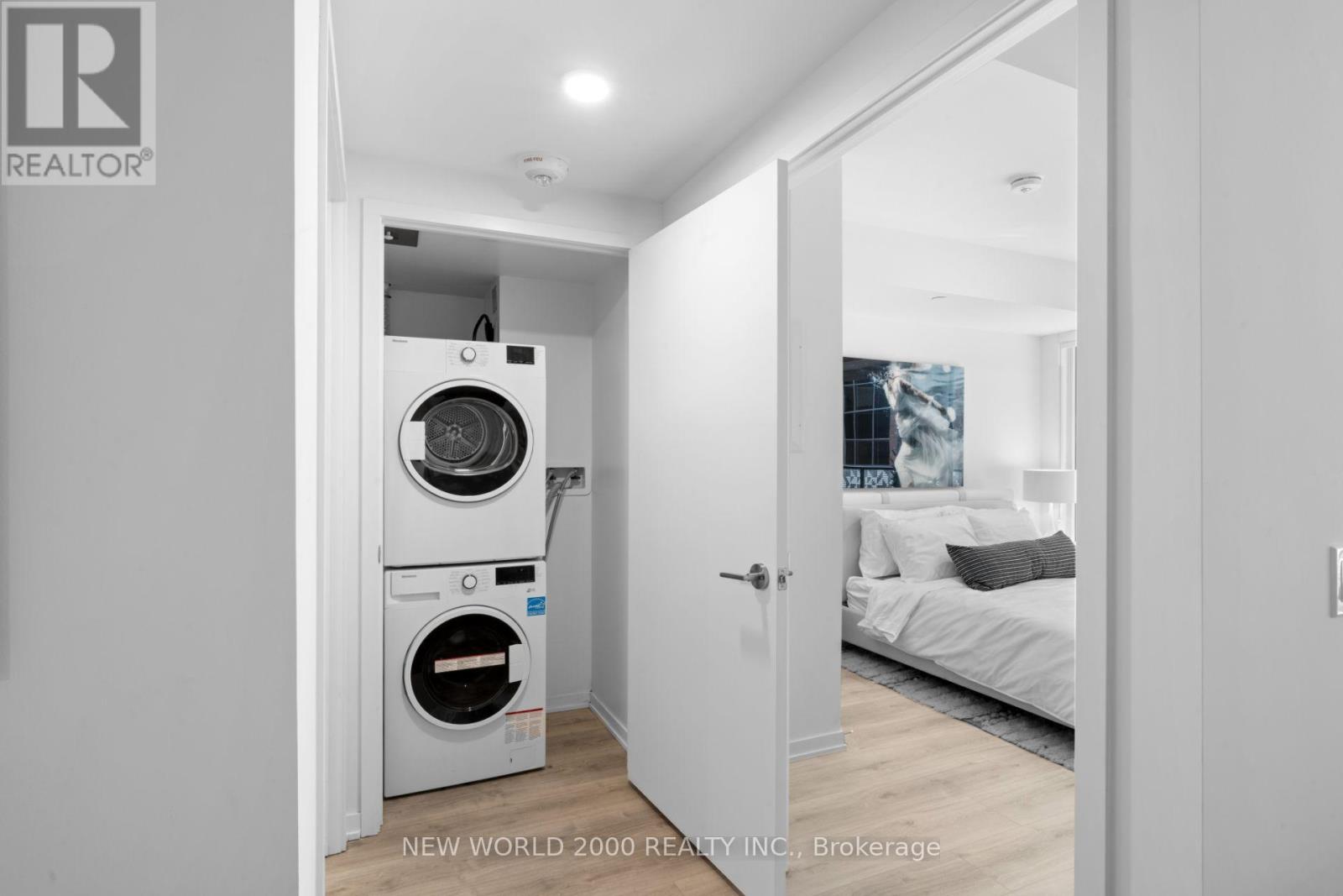 411 - 101 Roehampton Avenue, Toronto, Ontario  M4P 2W2 - Photo 9 - C13588894