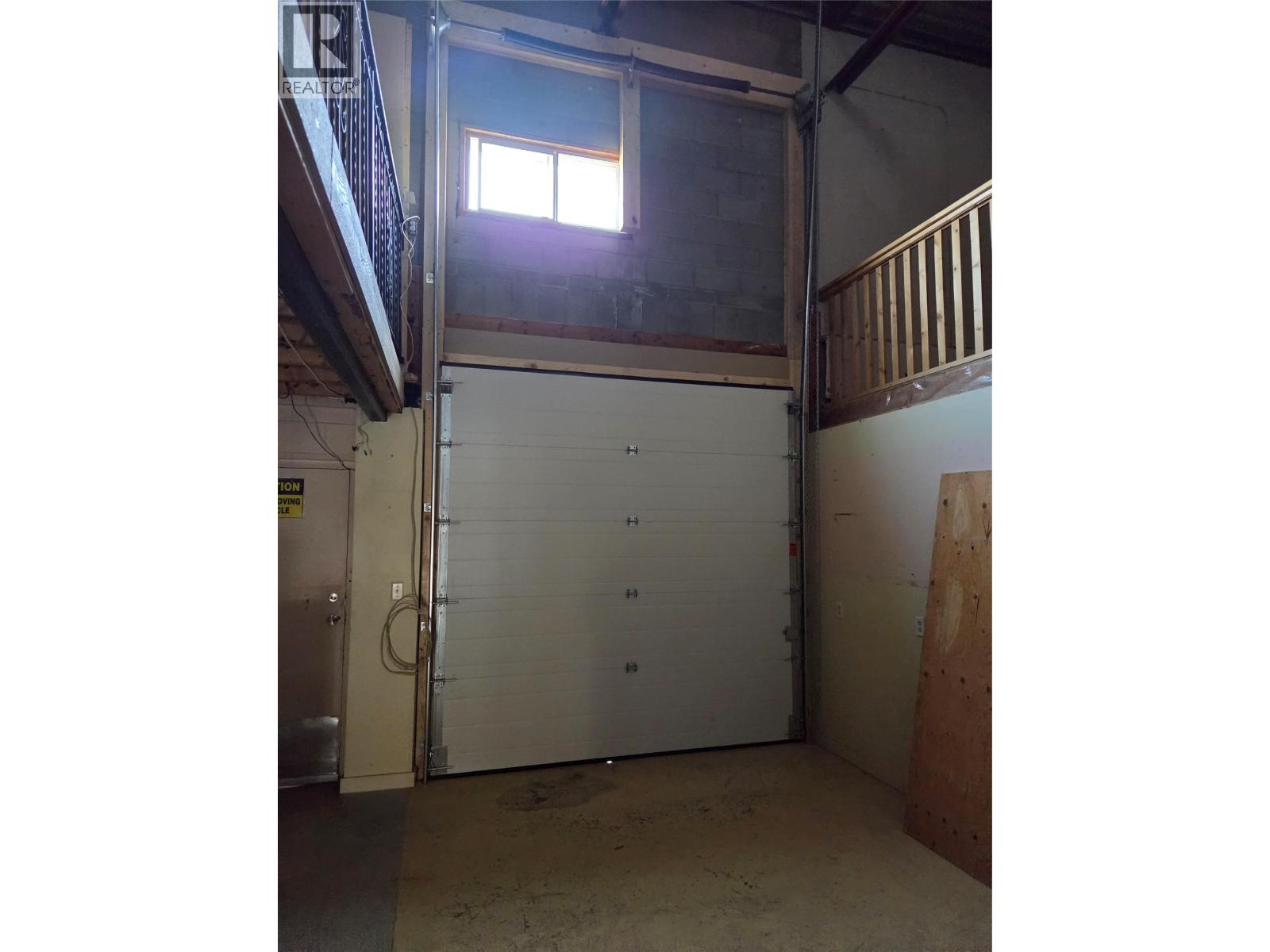 2811 44 Avenue, Vernon, British Columbia  V1T 7P4 - Photo 6 - 10380076