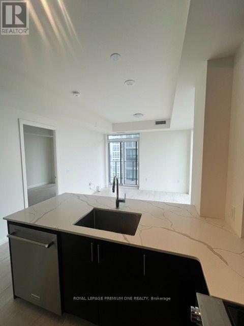 1920 - 8960 Jane Street, Vaughan, Ontario  L4K 0A4 - Photo 11 - N13588928