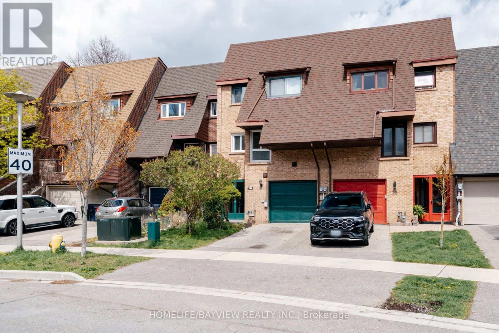 17 STONEHAM ROAD, Toronto (Eringate-Centennial-West Deane)