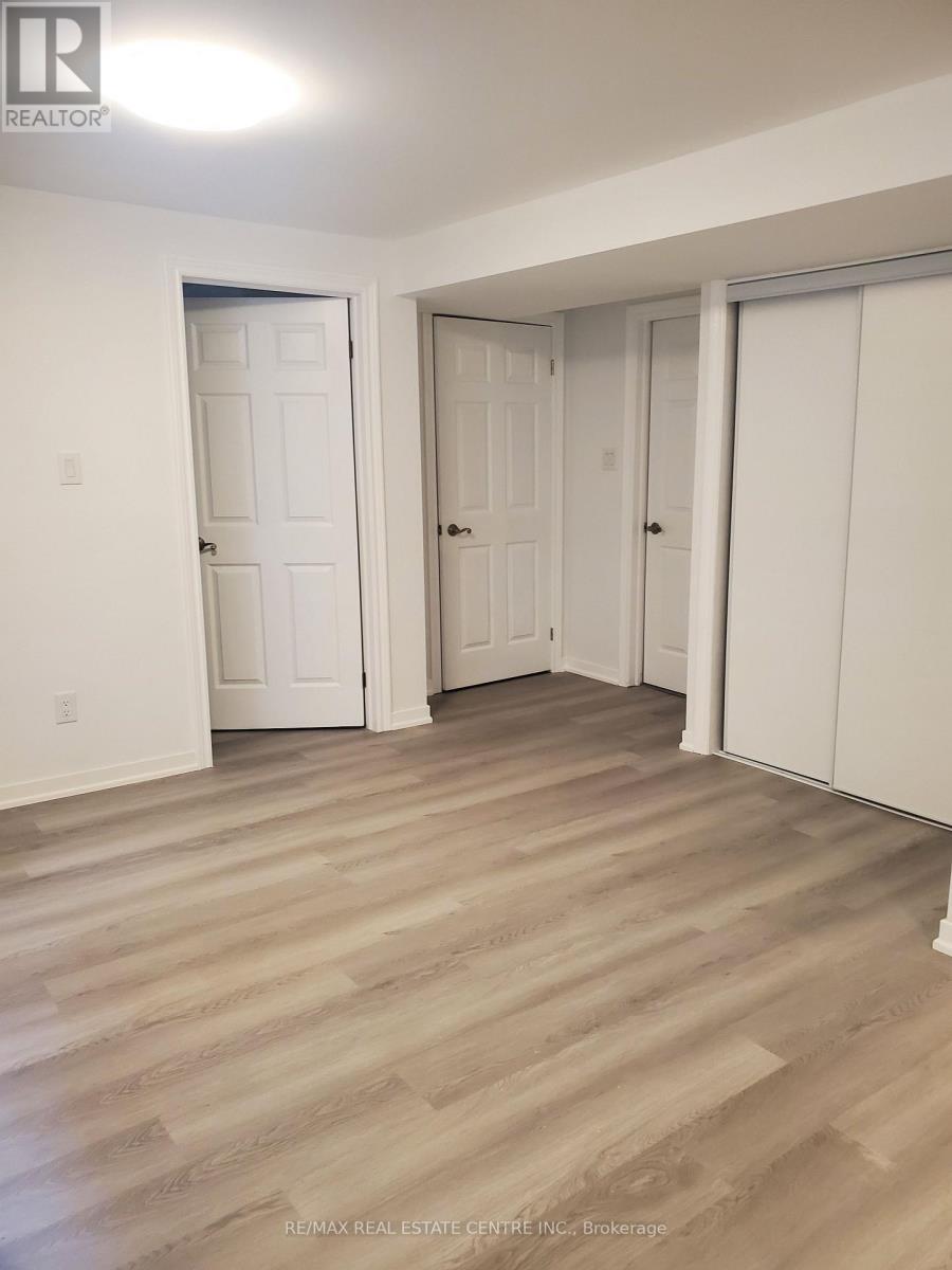 Basement - 1118 Lambton Drive, Oakville, Ontario  L6J 7P3 - Photo 3 - W13588932