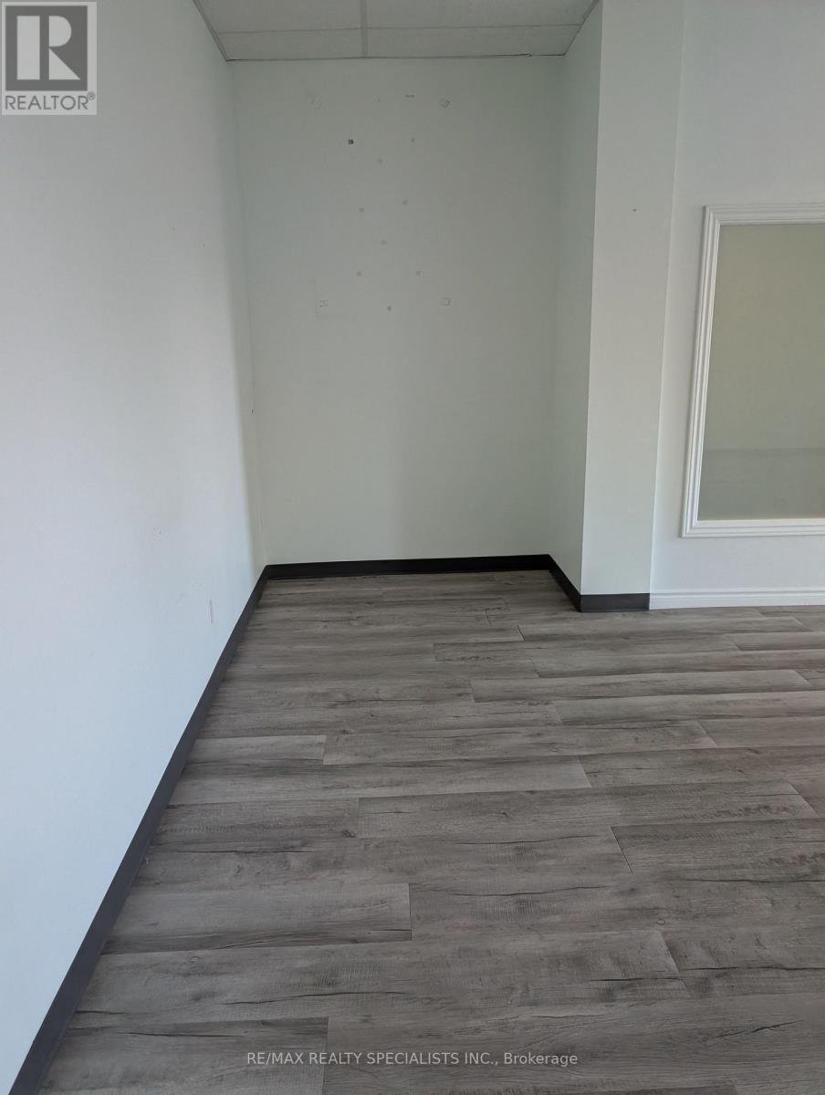 11 - 47 Queen Street S, Mississauga, Ontario L5M 1K5 - Photo 6 - W13588956