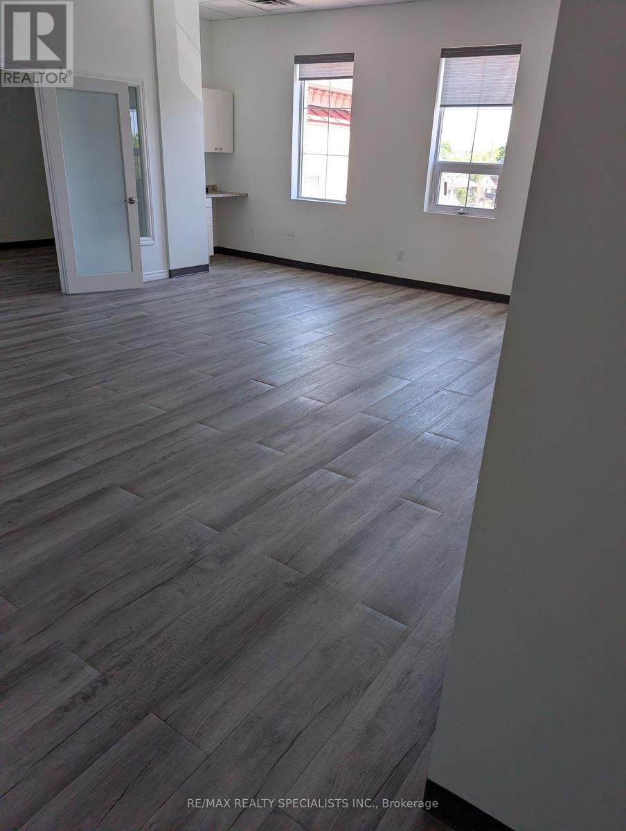 11 - 47 Queen Street S, Mississauga, Ontario L5M 1K5 - Photo 9 - W13588956