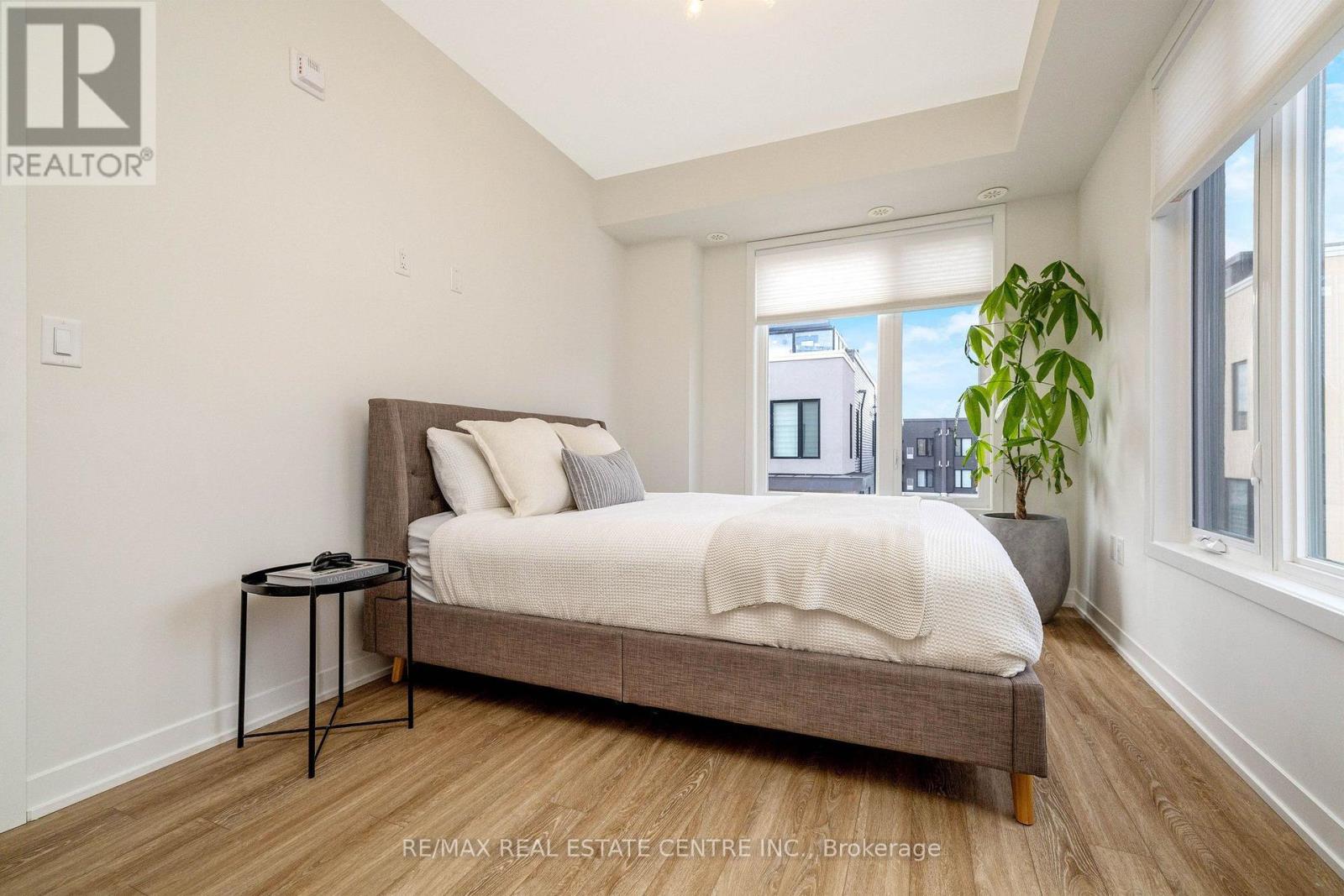 18 - 3409 Ridgeway Drive, Mississauga, Ontario  L5L 0B9 - Photo 21 - W13588990