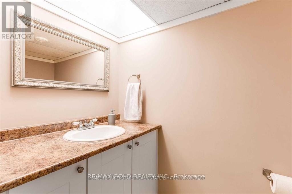 3472 Rexway Drive, Burlington, Ontario  L7N 2L6 - Photo 13 - W13589088