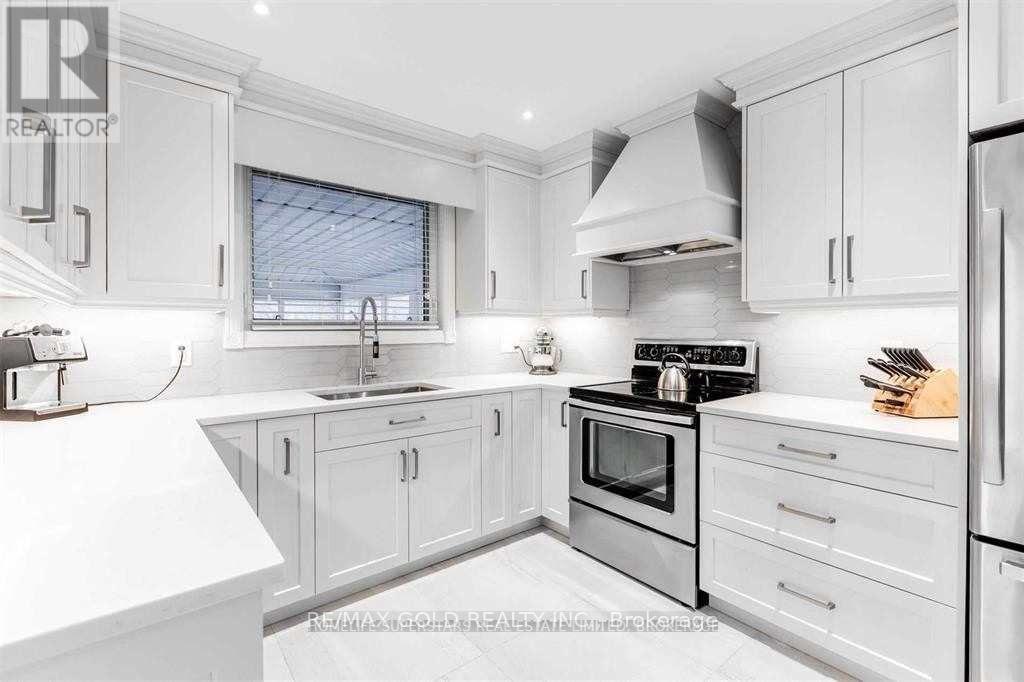 3472 Rexway Drive, Burlington, Ontario  L7N 2L6 - Photo 4 - W13589088