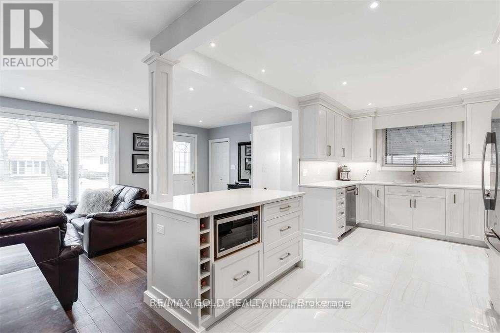 3472 Rexway Drive, Burlington, Ontario  L7N 2L6 - Photo 5 - W13589088