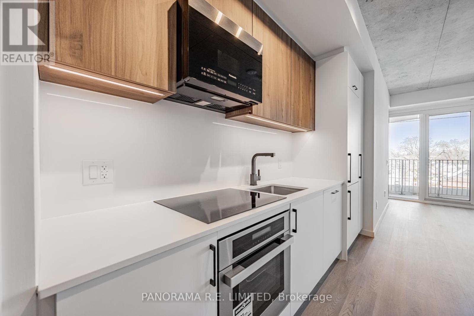 415 - 689 The Queensway, Toronto, Ontario  M8Y 0C8 - Photo 10 - W13589098
