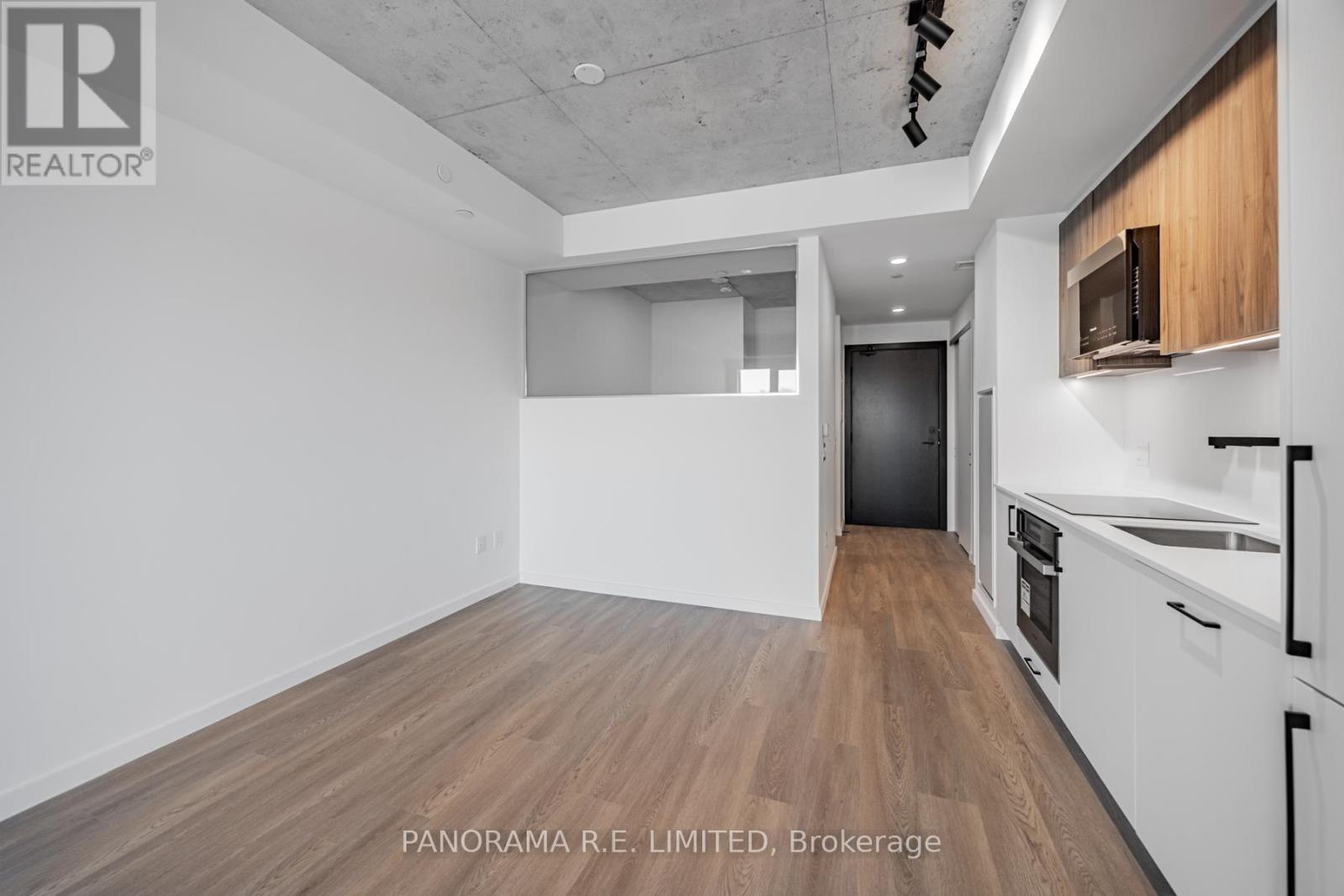 415 - 689 The Queensway, Toronto, Ontario  M8Y 0C8 - Photo 11 - W13589098