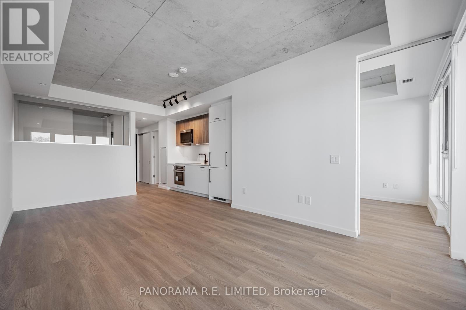 415 - 689 The Queensway, Toronto, Ontario  M8Y 0C8 - Photo 6 - W13589098