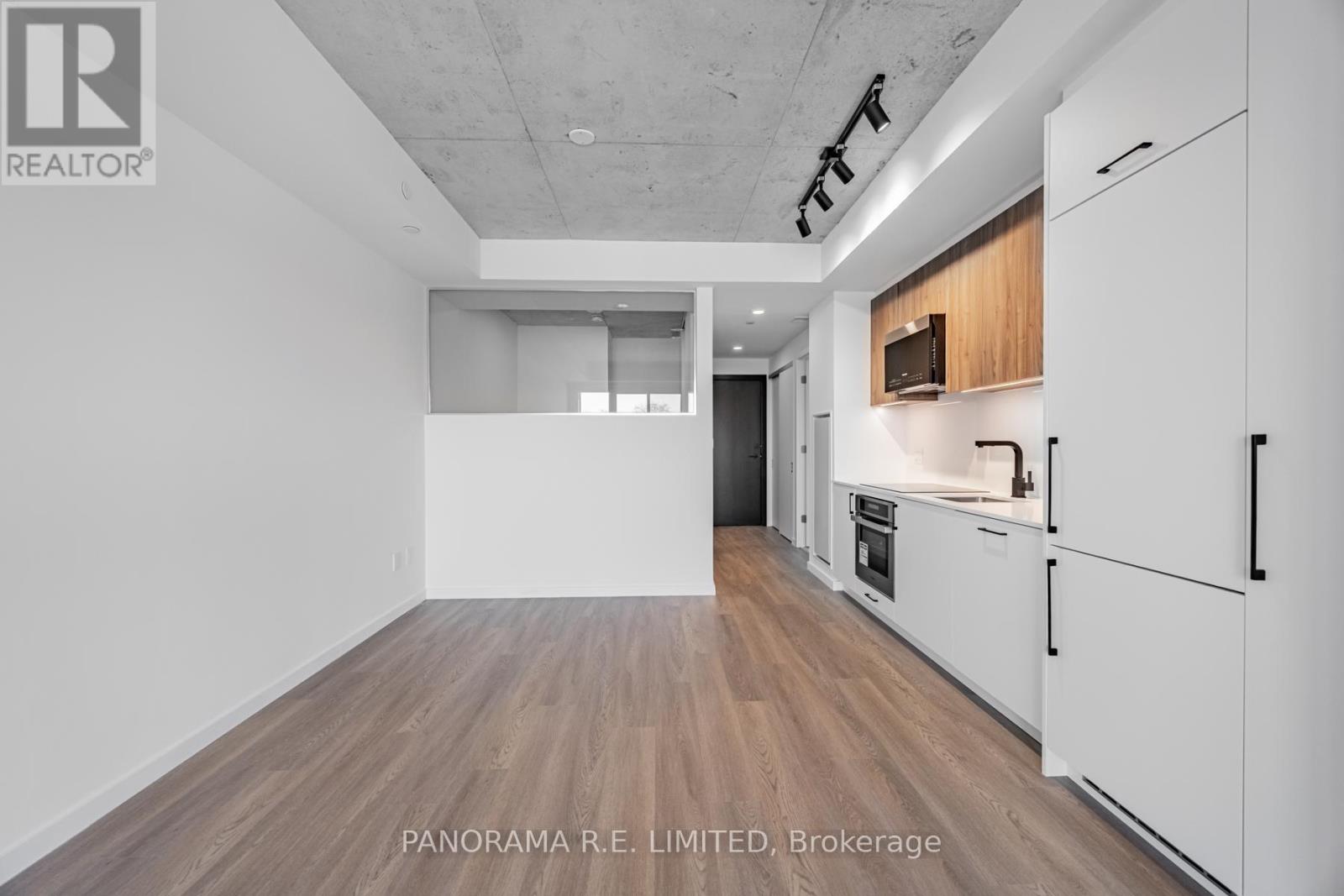 415 - 689 The Queensway, Toronto, Ontario  M8Y 0C8 - Photo 8 - W13589098