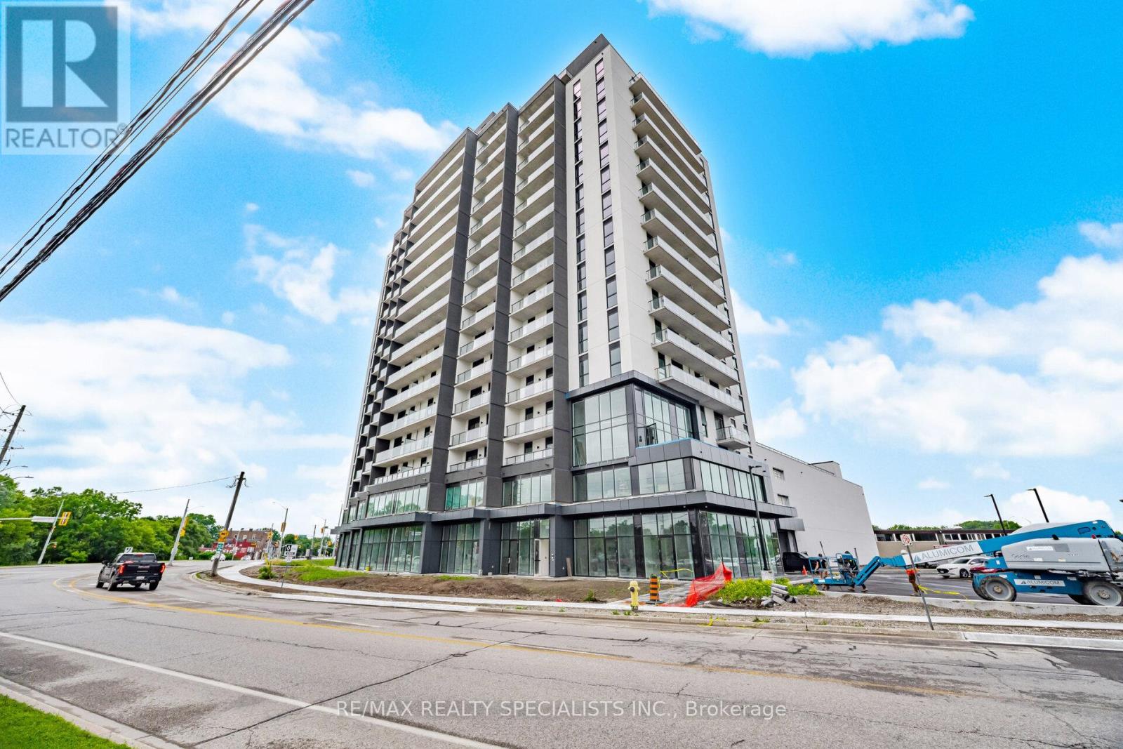 1407 - 33 ERIE ROAD, Brantford