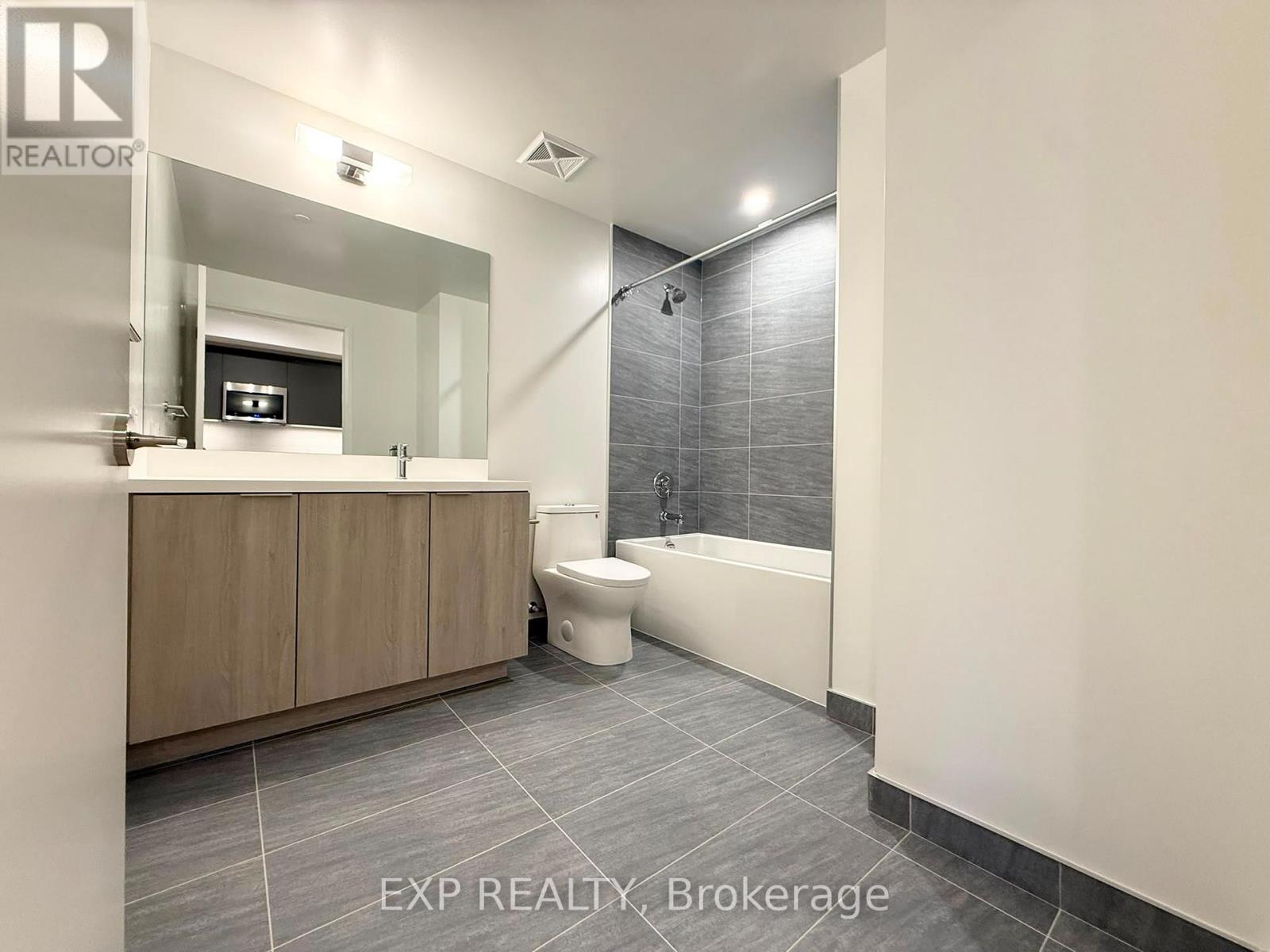 1619 - 400 King Street W, Toronto, Ontario  M5V 0X8 - Photo 11 - C13586792