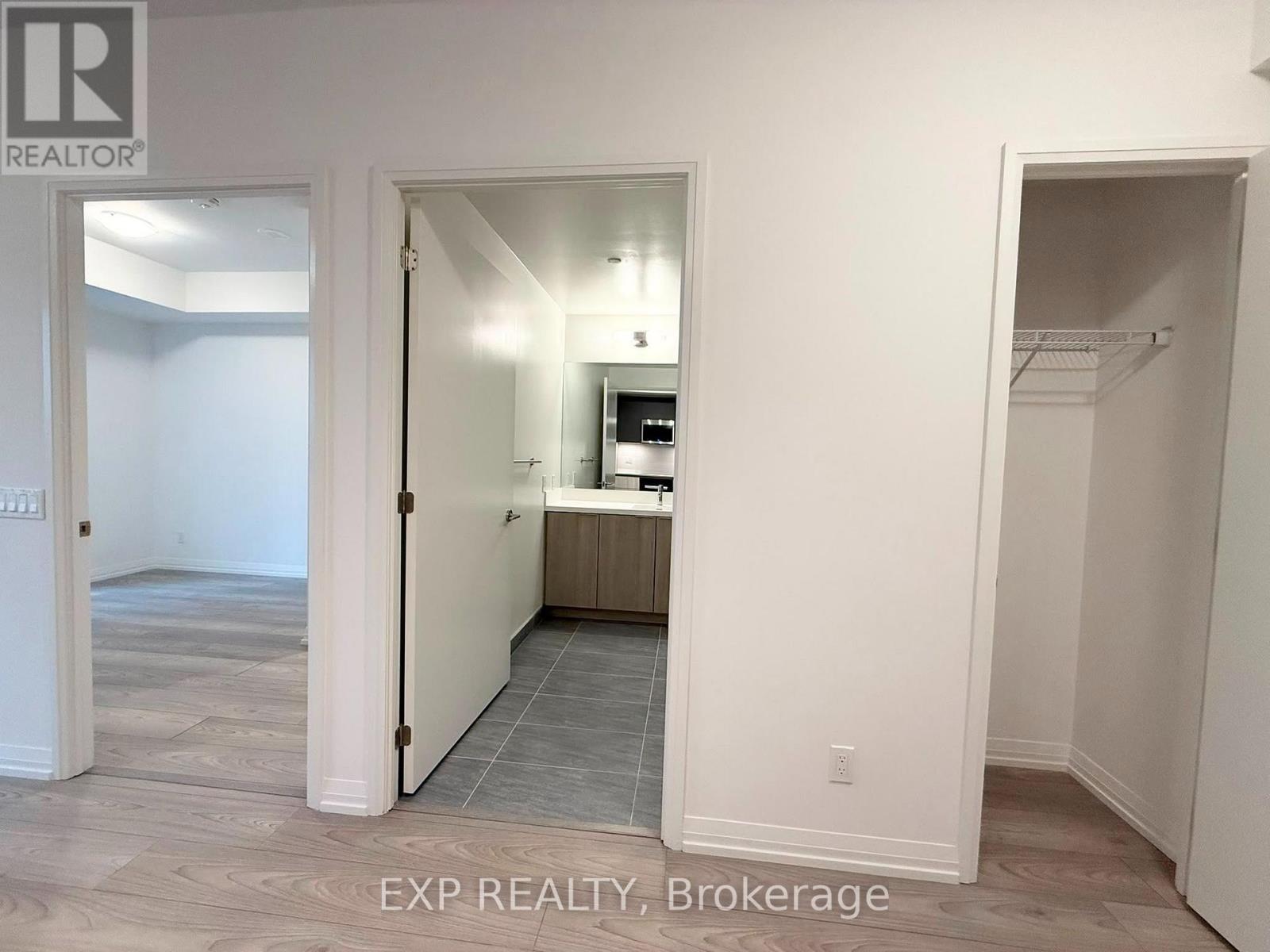 1619 - 400 King Street W, Toronto, Ontario  M5V 0X8 - Photo 10 - C13586792